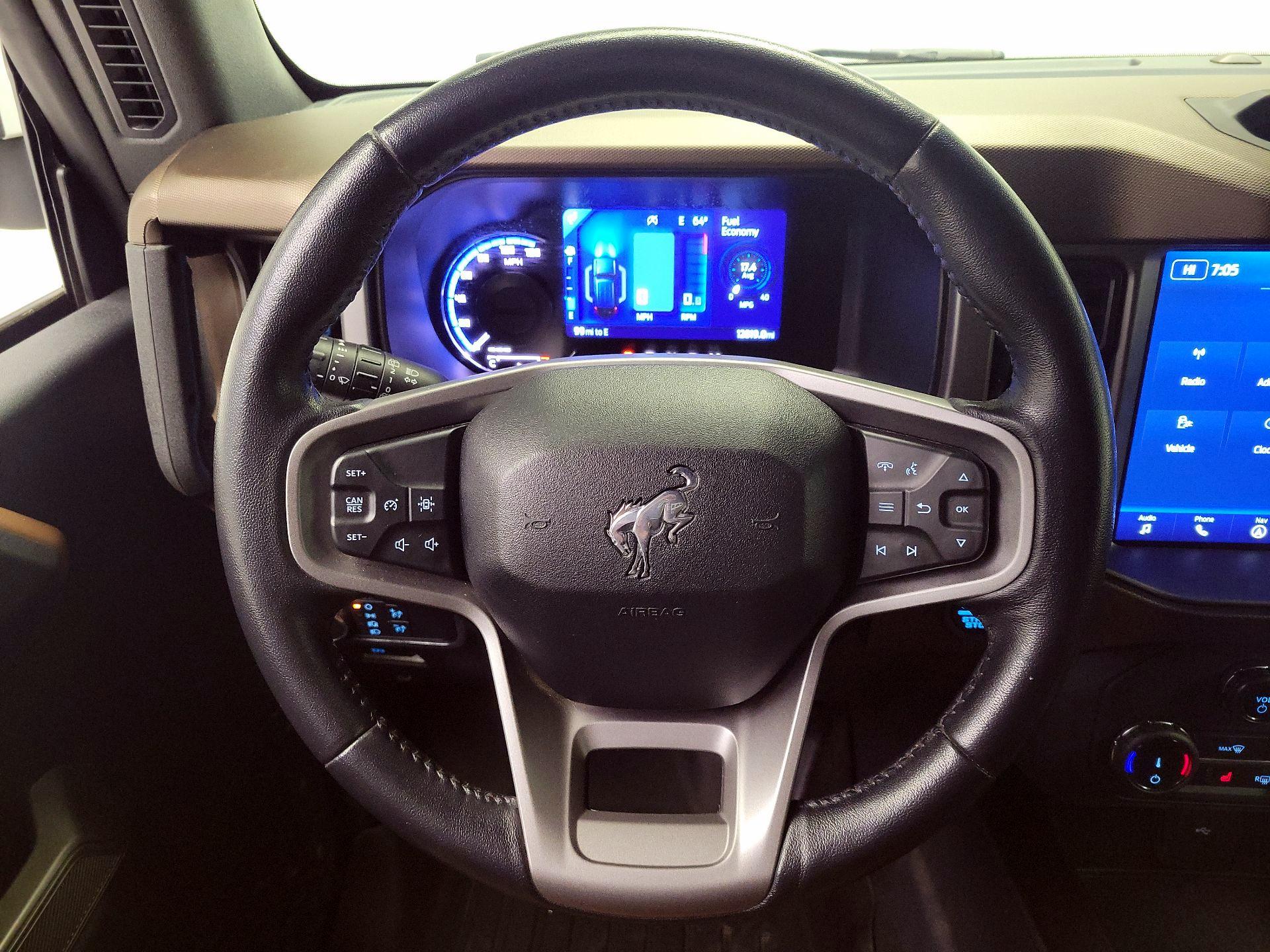 Thumbnail: 2022 Ford Bronco - 10