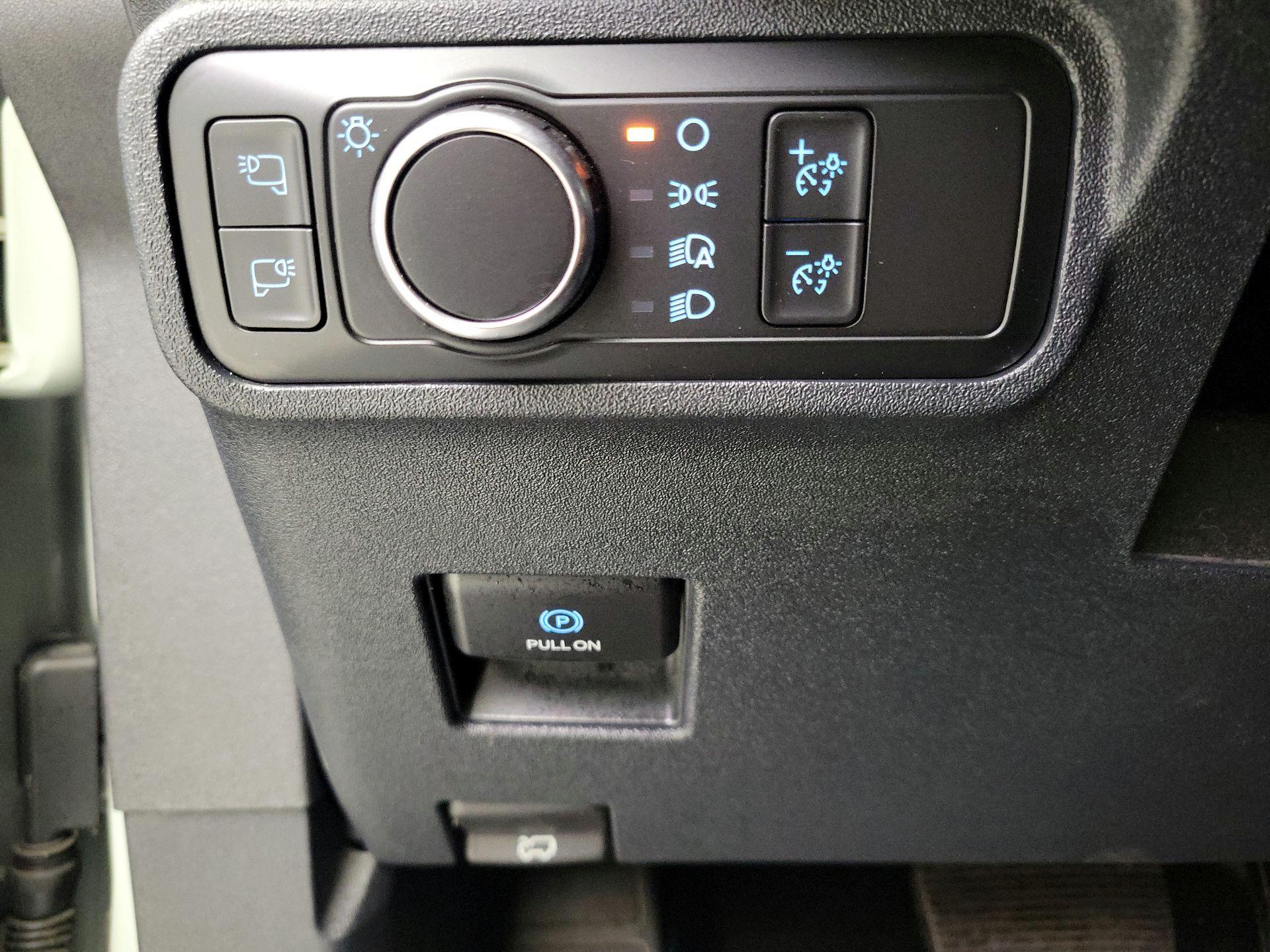 Thumbnail: 2022 Ford Bronco - 13