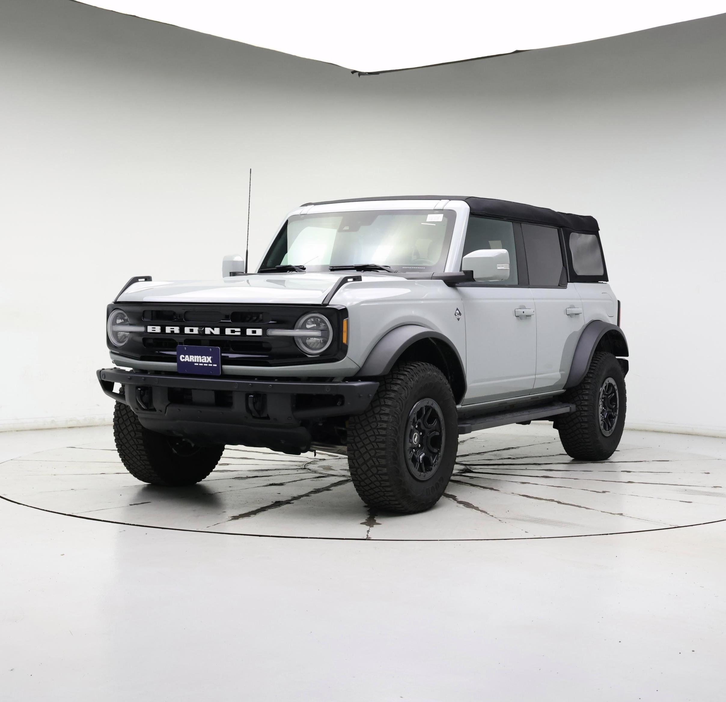 Thumbnail: 2022 Ford Bronco - 4