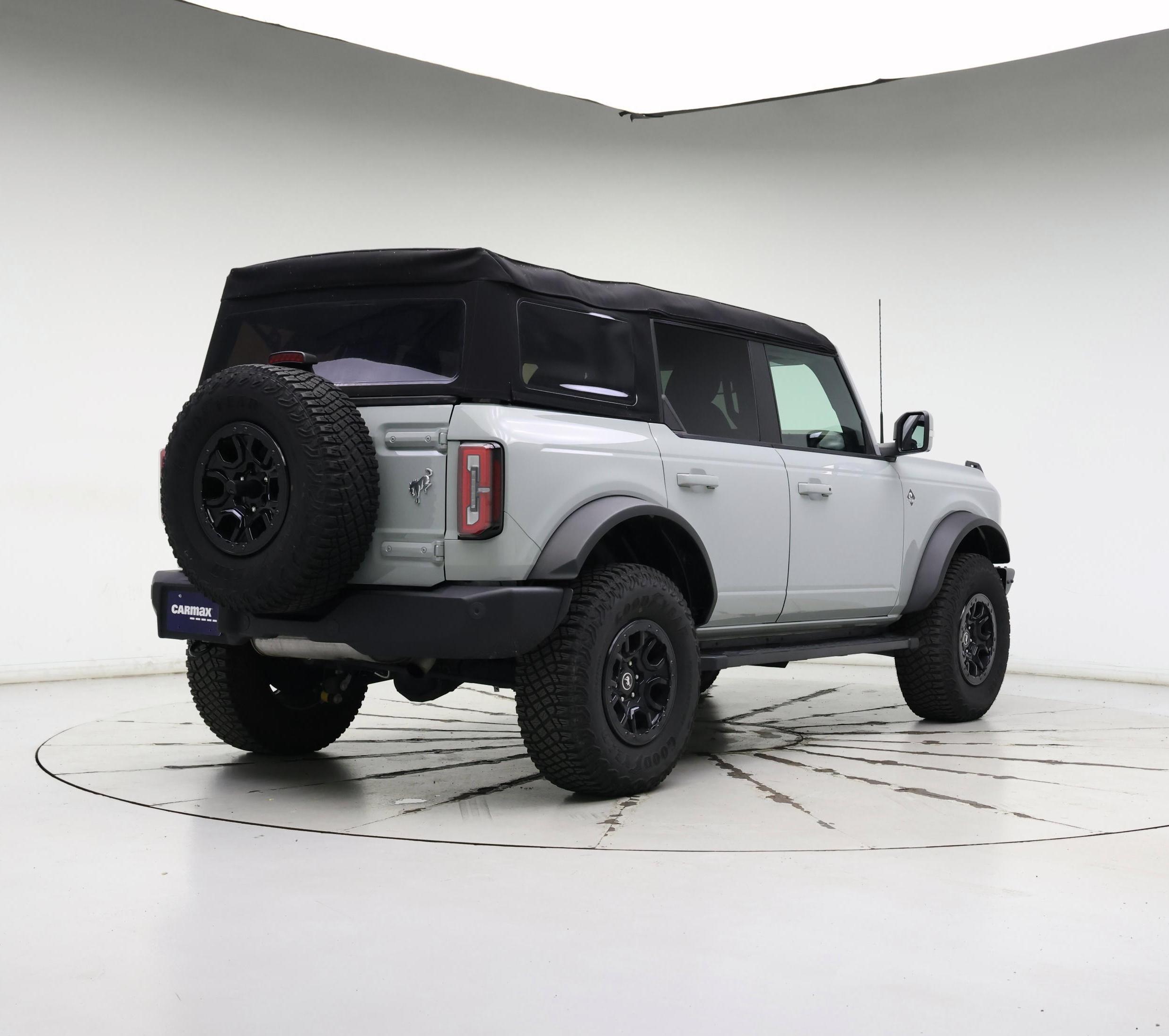 Thumbnail: 2022 Ford Bronco - 8