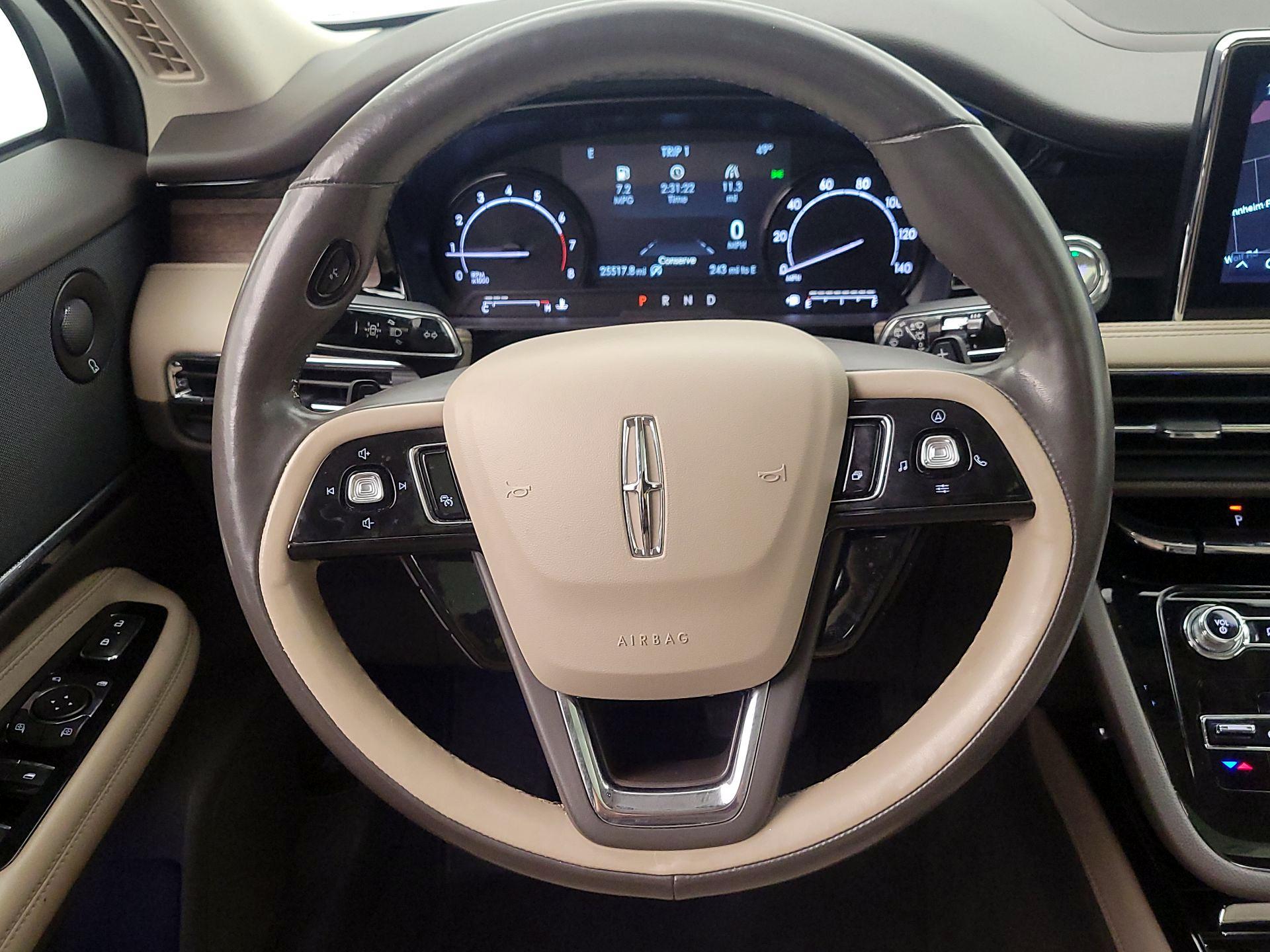 Thumbnail: 2020 Lincoln Corsair - 10