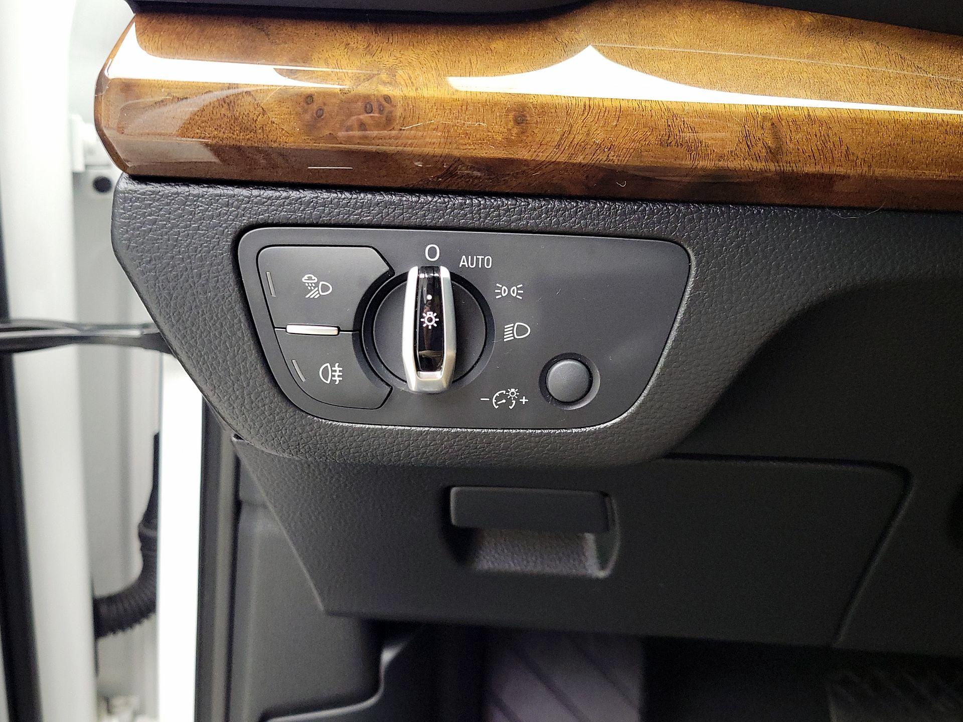 Thumbnail: 2018 Audi Q5 - 13