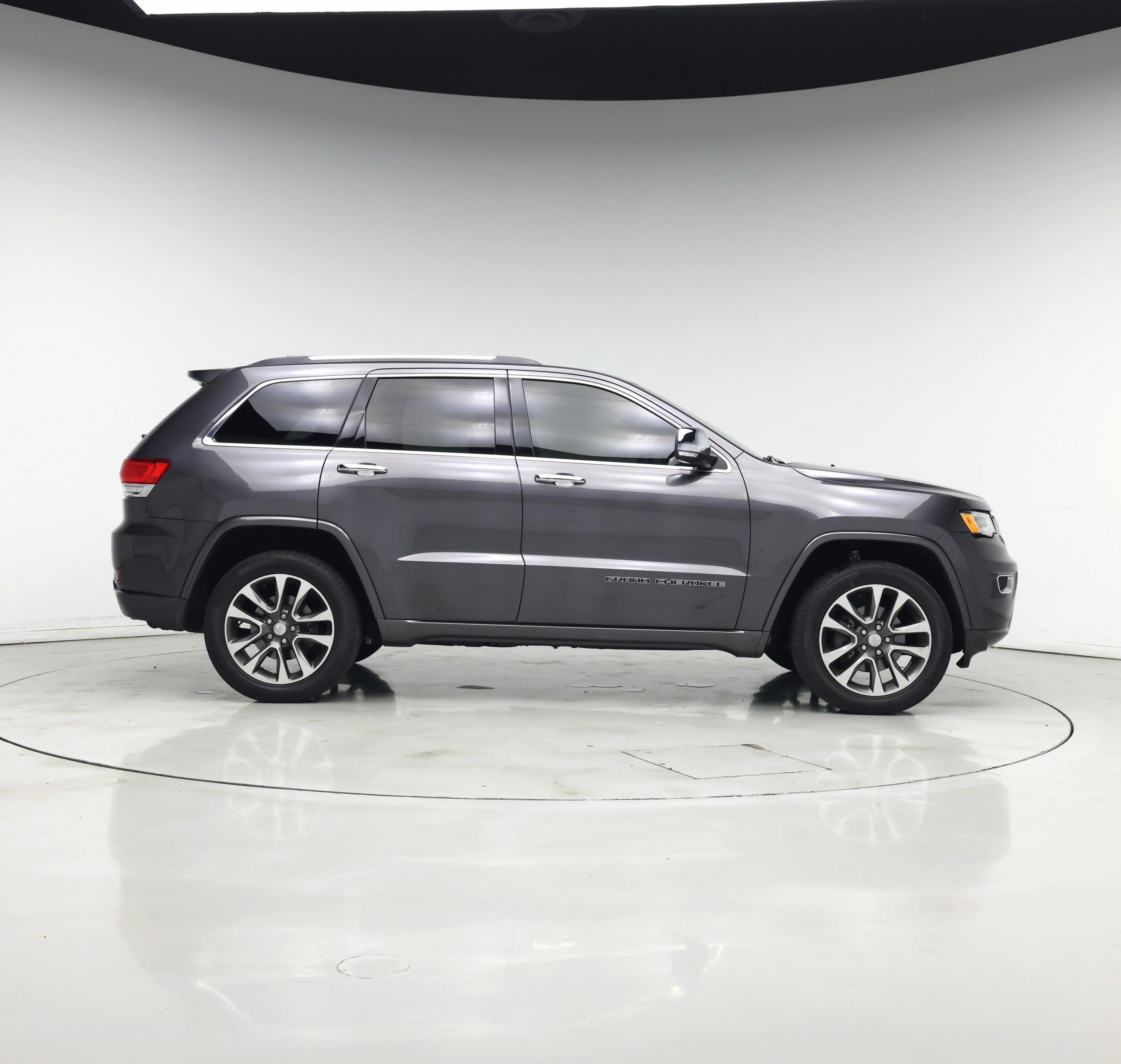 Thumbnail: 2017 Jeep Grand Cherokee - 7