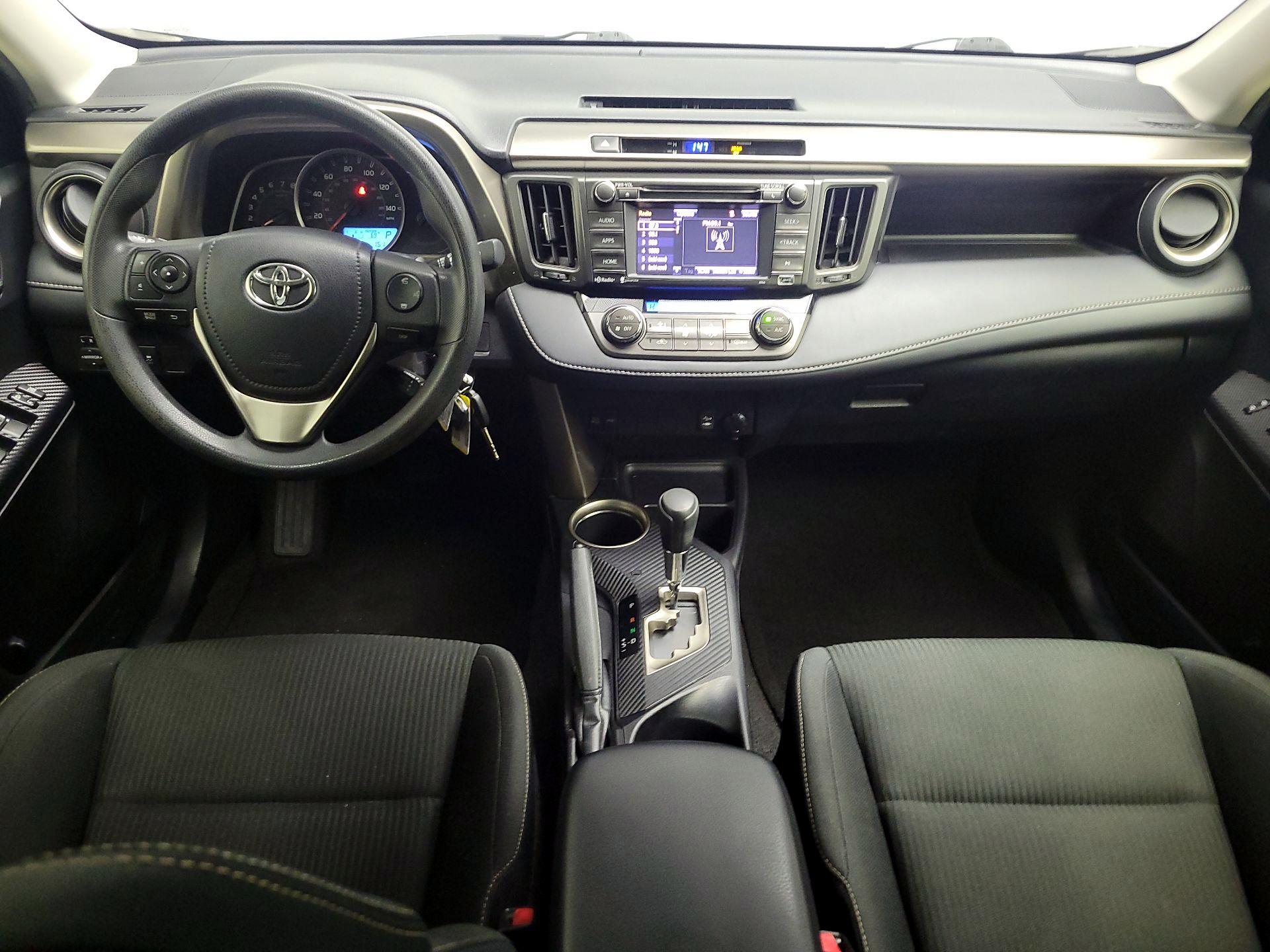 Thumbnail: 2014 Toyota RAV4 - 9