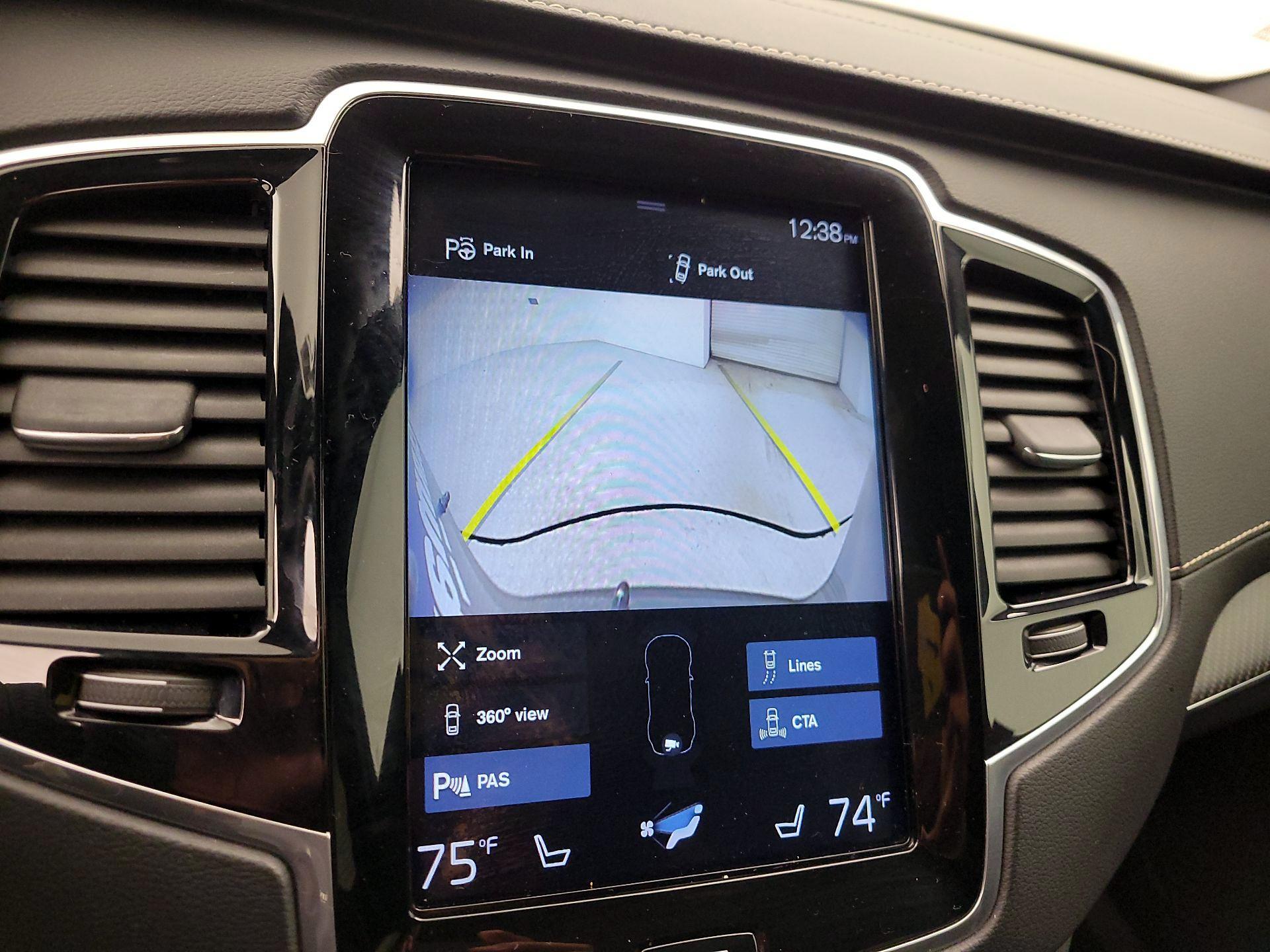 Thumbnail: 2019 Volvo XC90 - 15