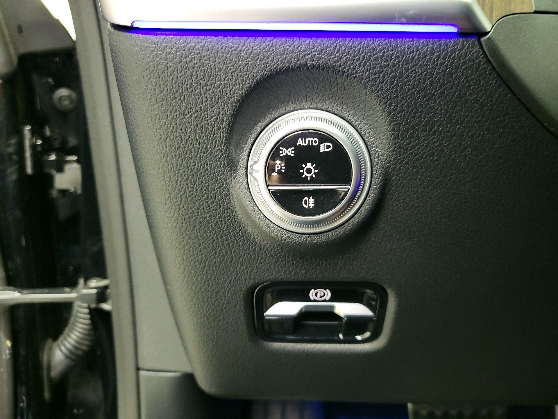 Thumbnail: 2024 Mercedes-Benz CLE - 13