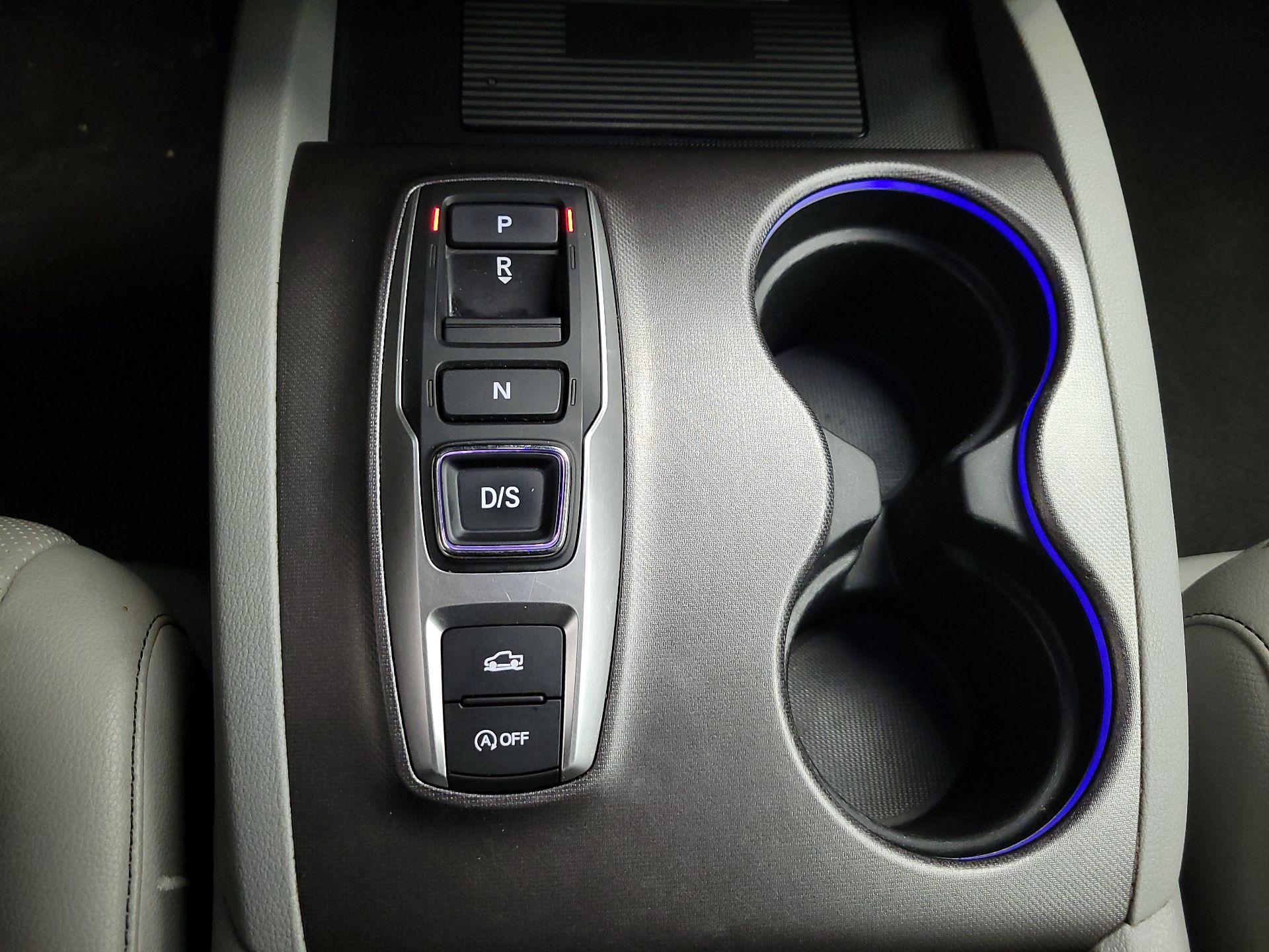 Thumbnail: 2021 Honda Ridgeline - 18