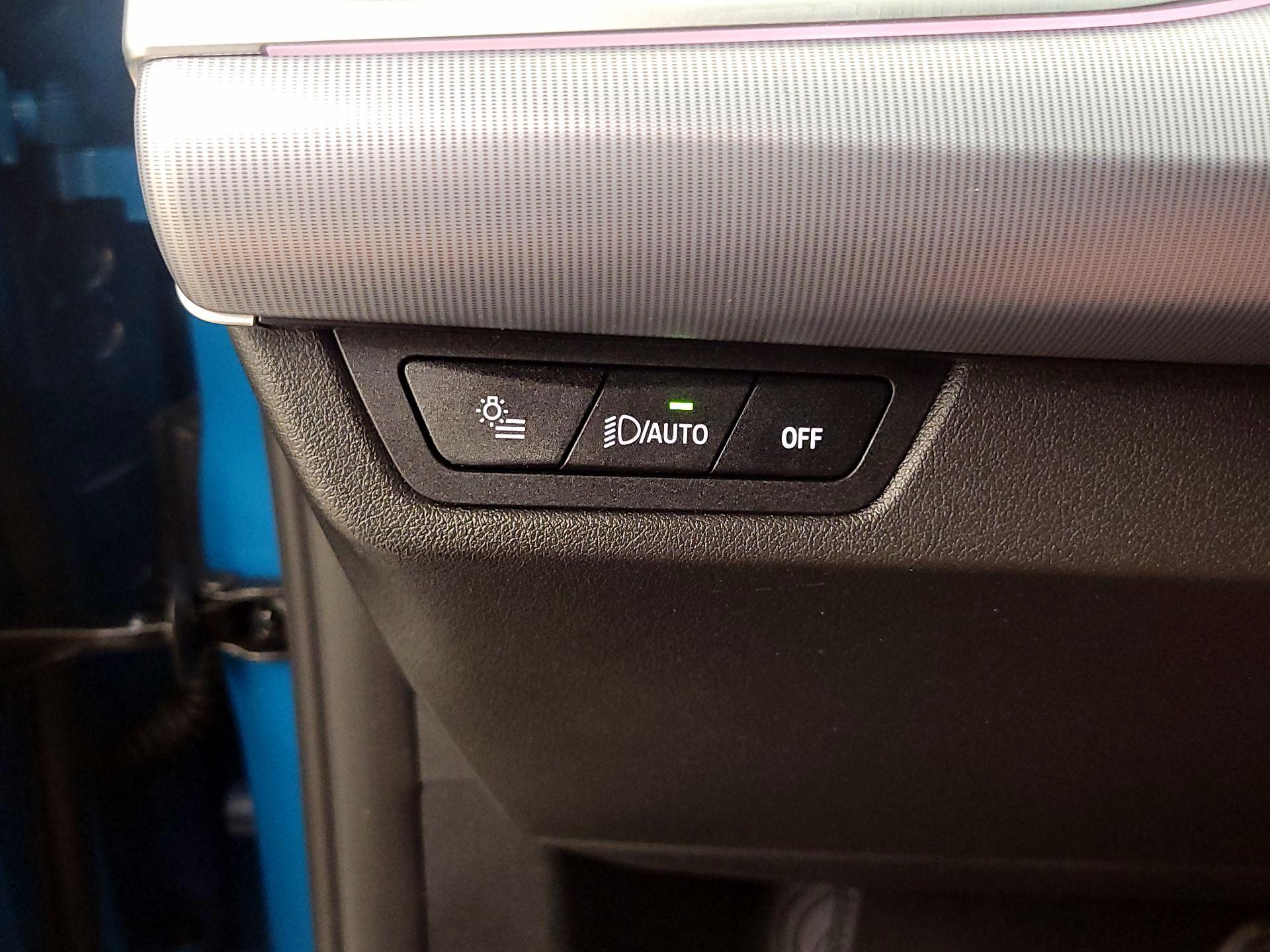 Thumbnail: 2025 BMW X1 - 13