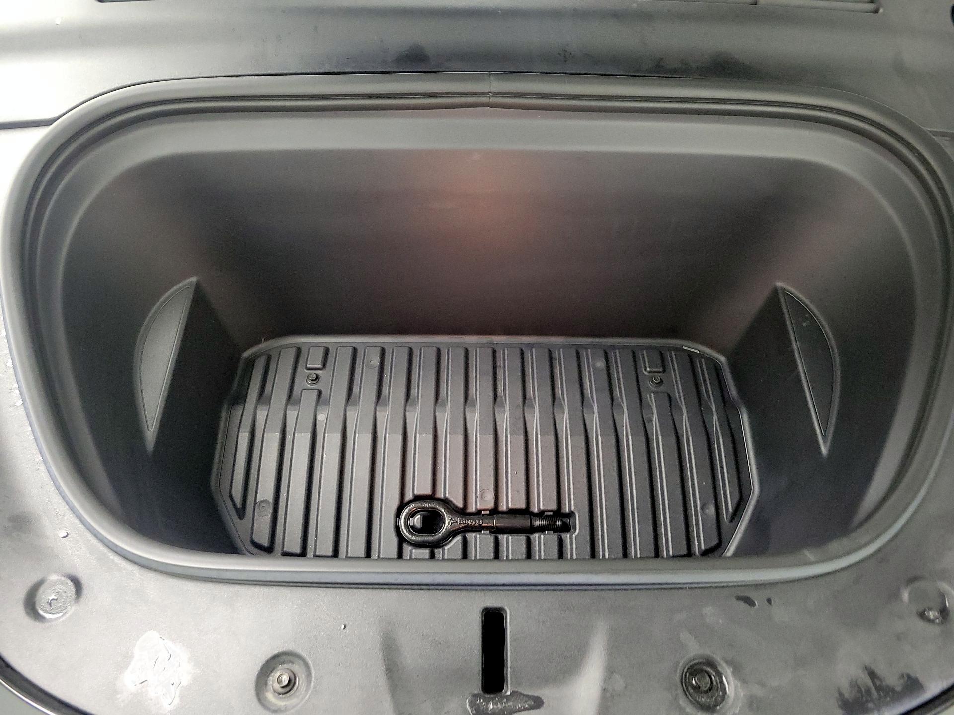 Thumbnail: 2023 Tesla Model Y - 19