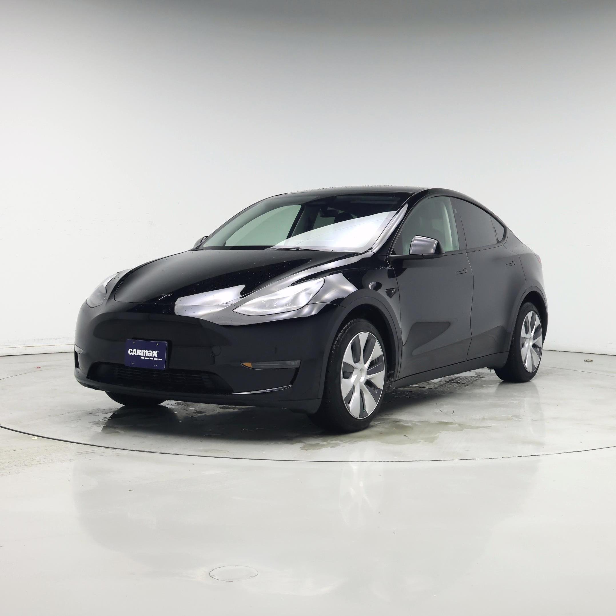 Thumbnail: 2023 Tesla Model Y - 4