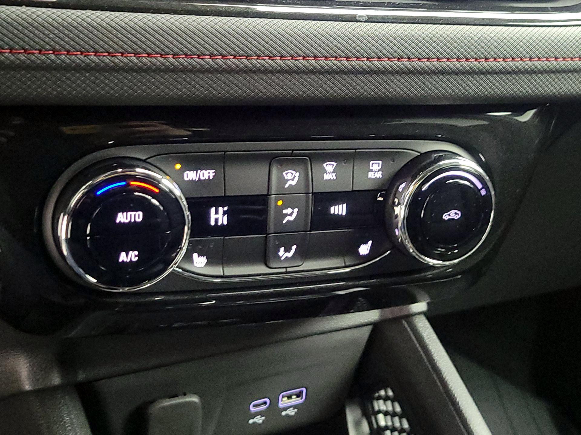 Thumbnail: 2026 Chevrolet TrailBlazer - 16