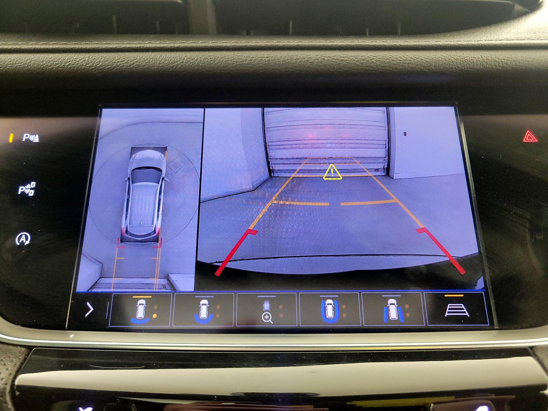 Thumbnail: 2020 Cadillac XT5 - 15