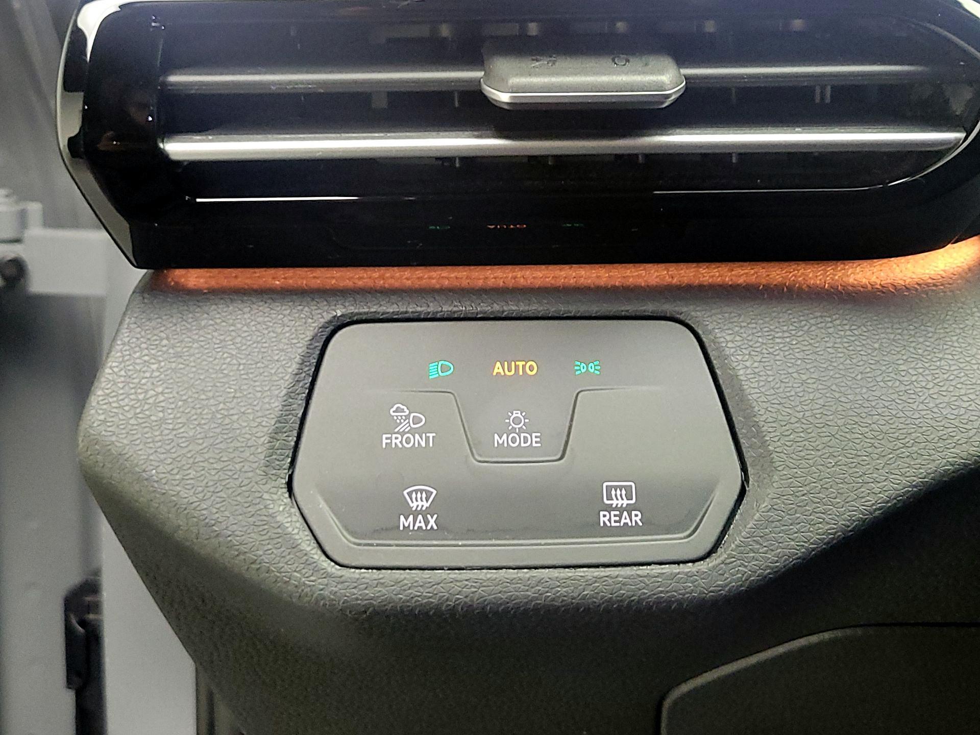 Thumbnail: 2022 Volkswagen ID.4 - 13