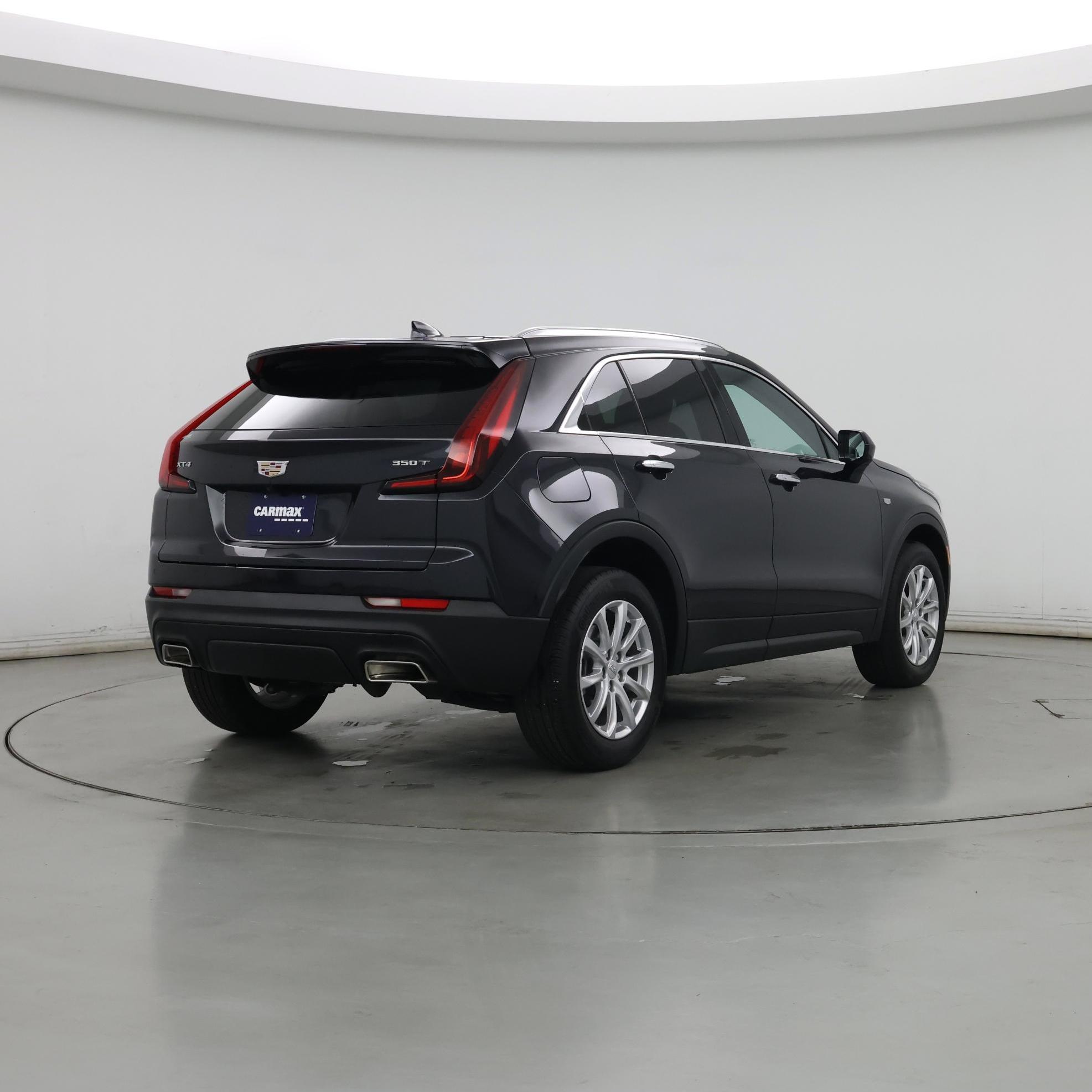 Thumbnail: 2023 Cadillac XT4 - 8