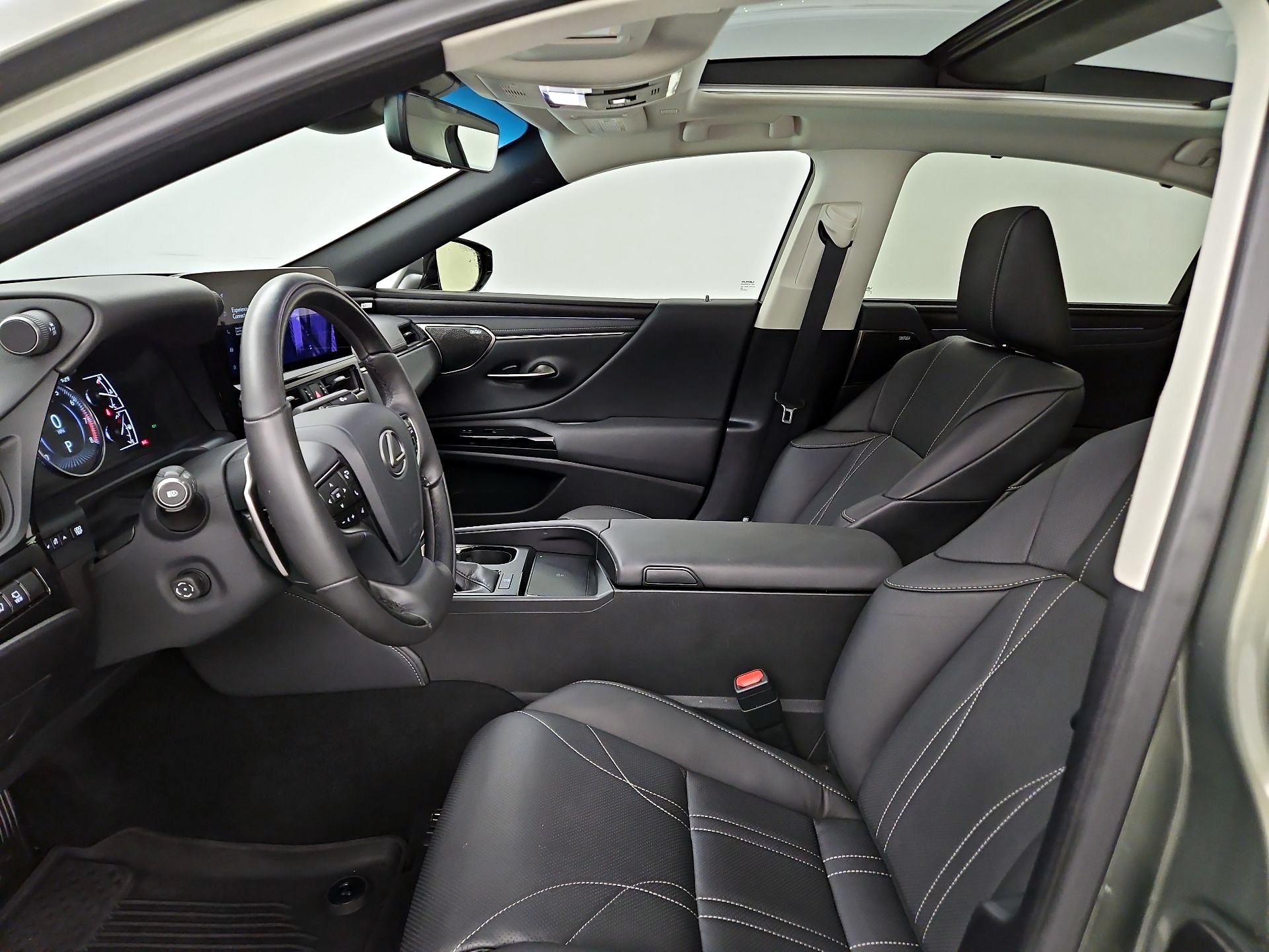 Thumbnail: 2024 Lexus ES - 11