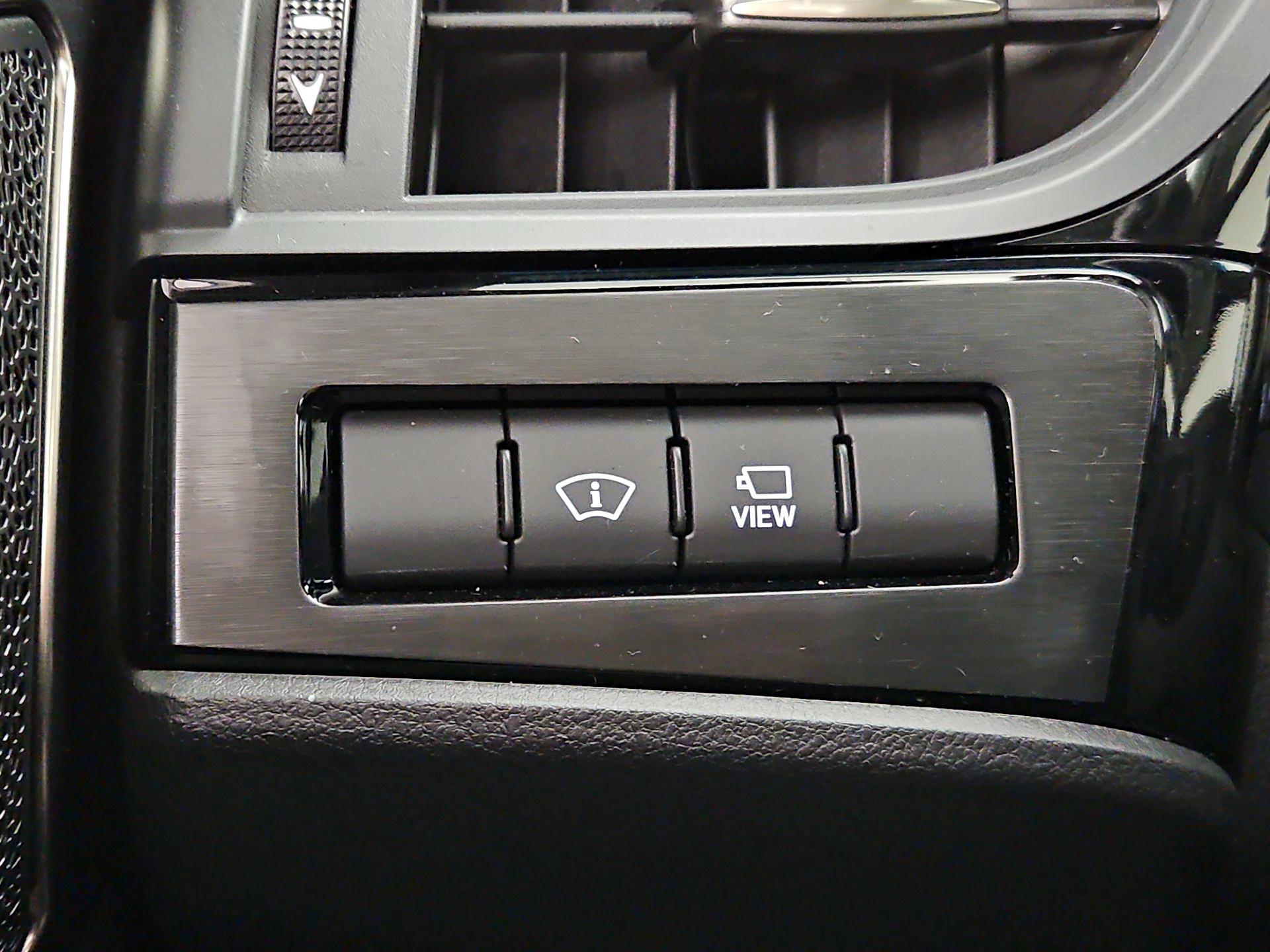 Thumbnail: 2024 Lexus ES - 13