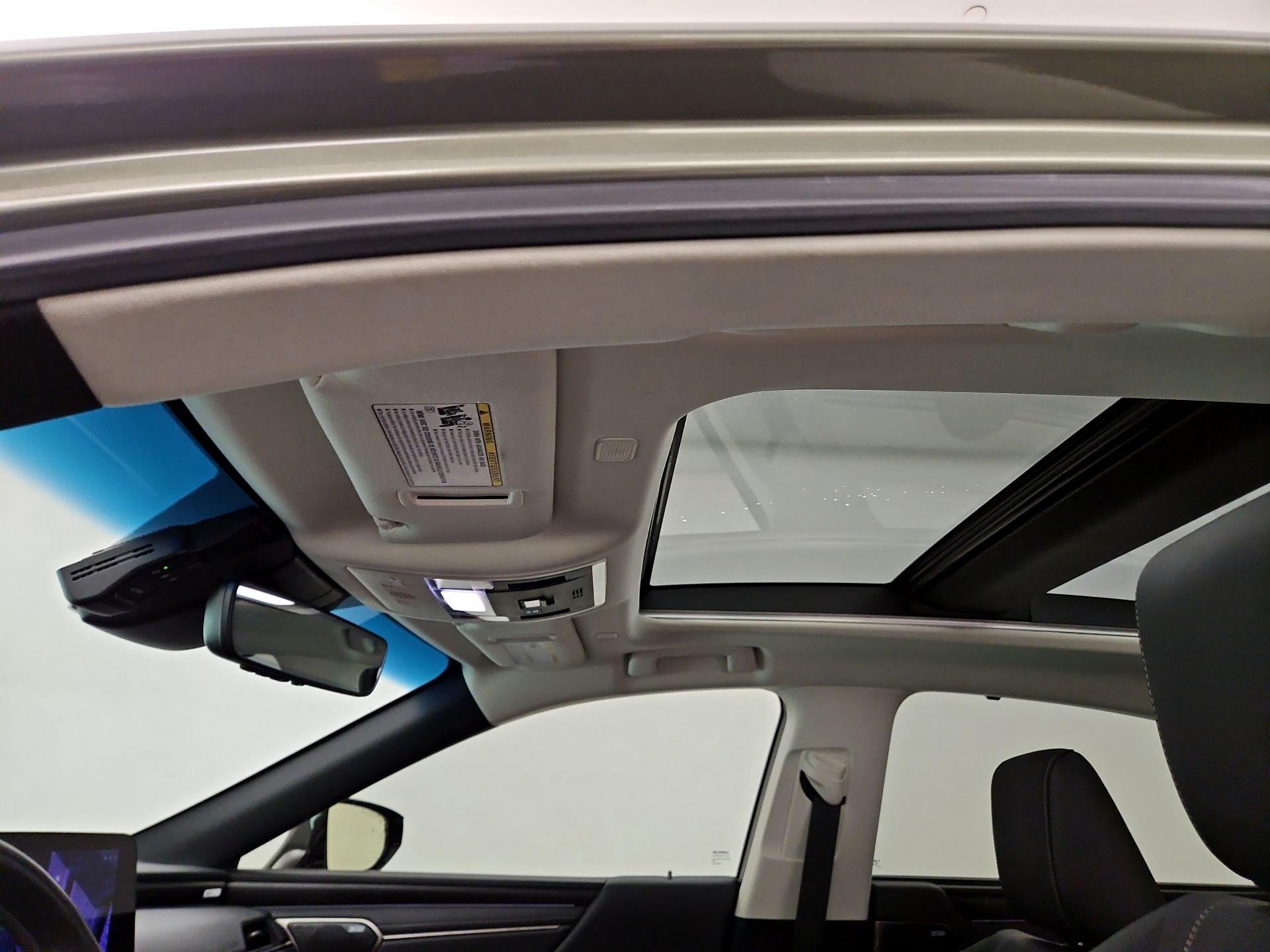 Thumbnail: 2024 Lexus ES - 19