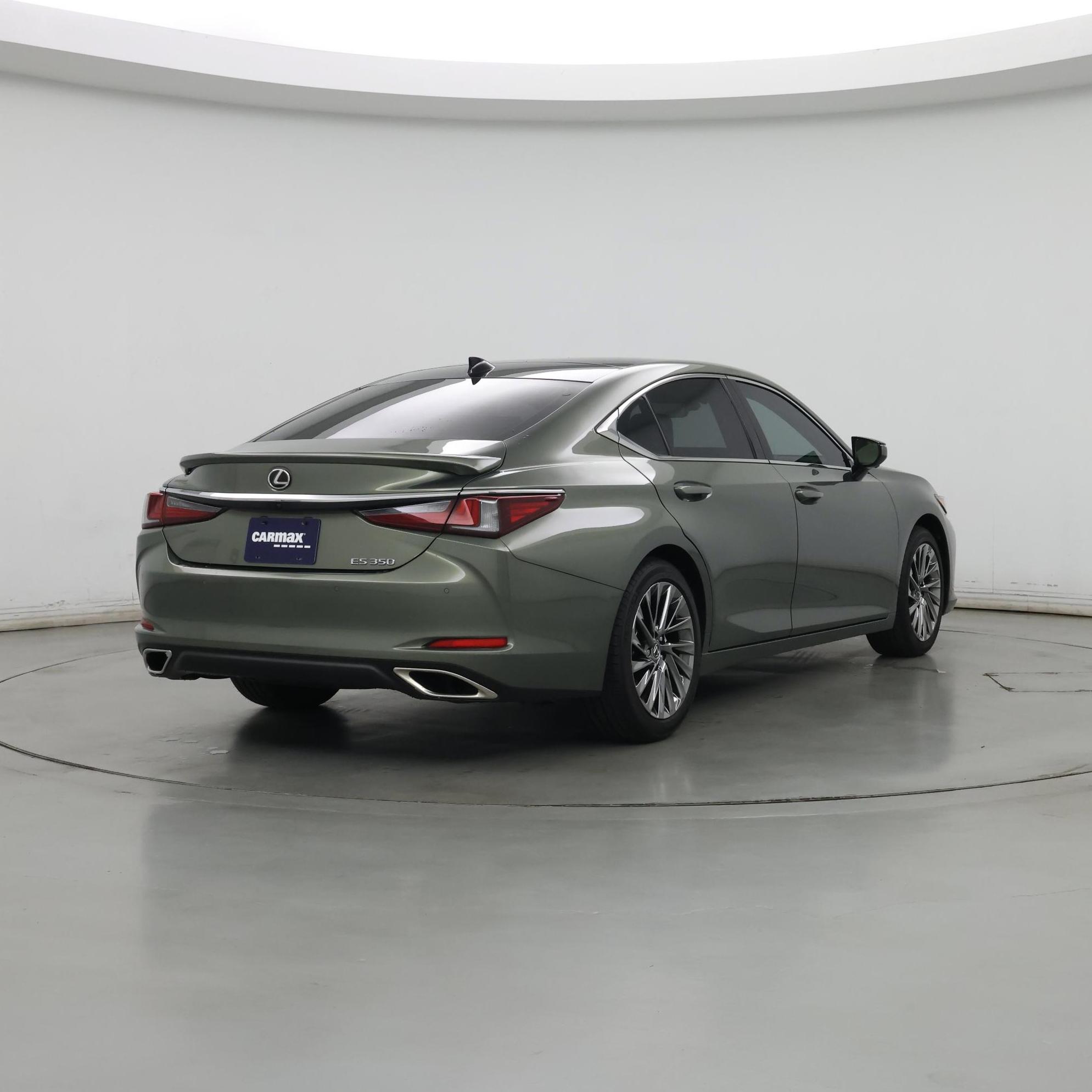 Thumbnail: 2024 Lexus ES - 8