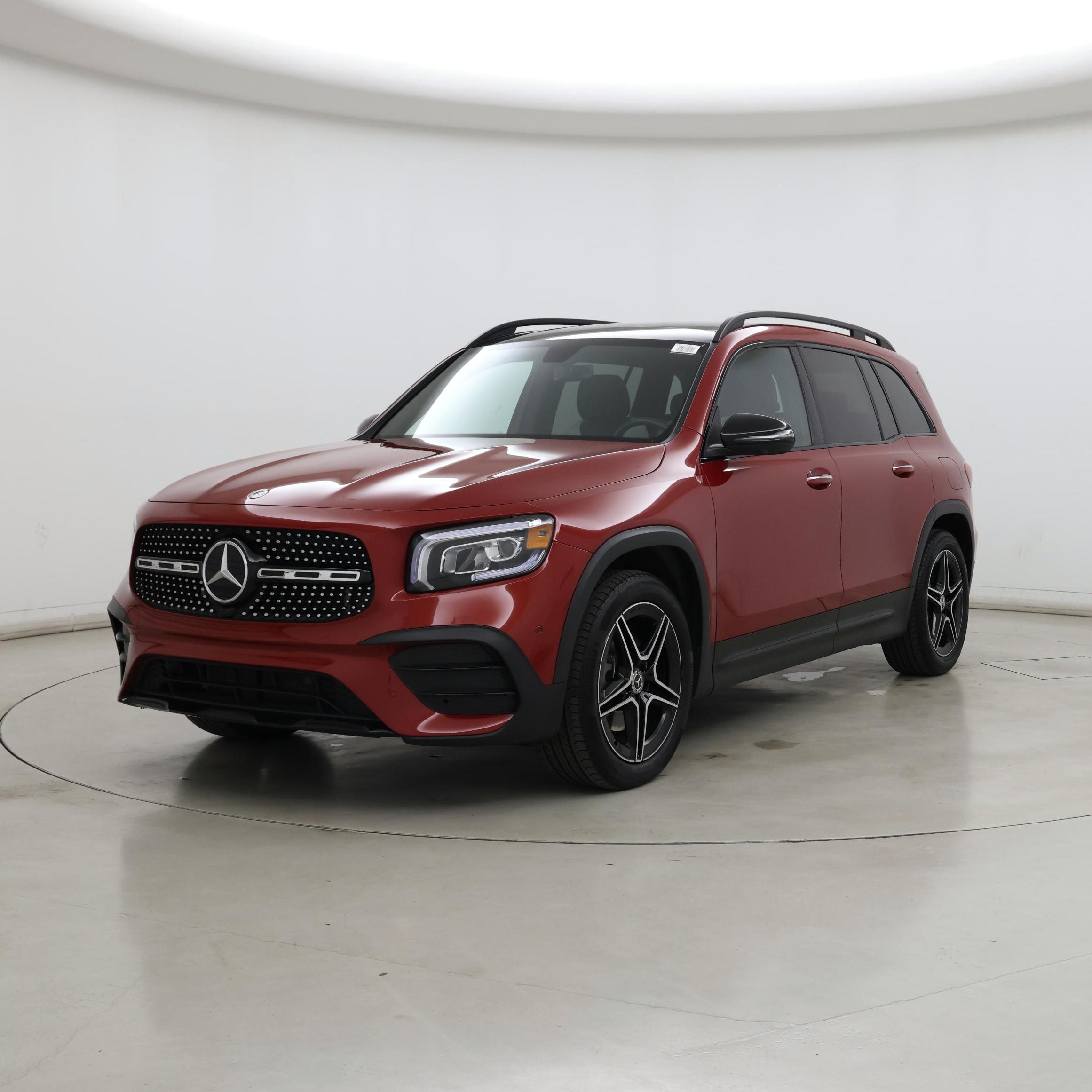 Thumbnail: 2023 Mercedes-Benz GLB - 4