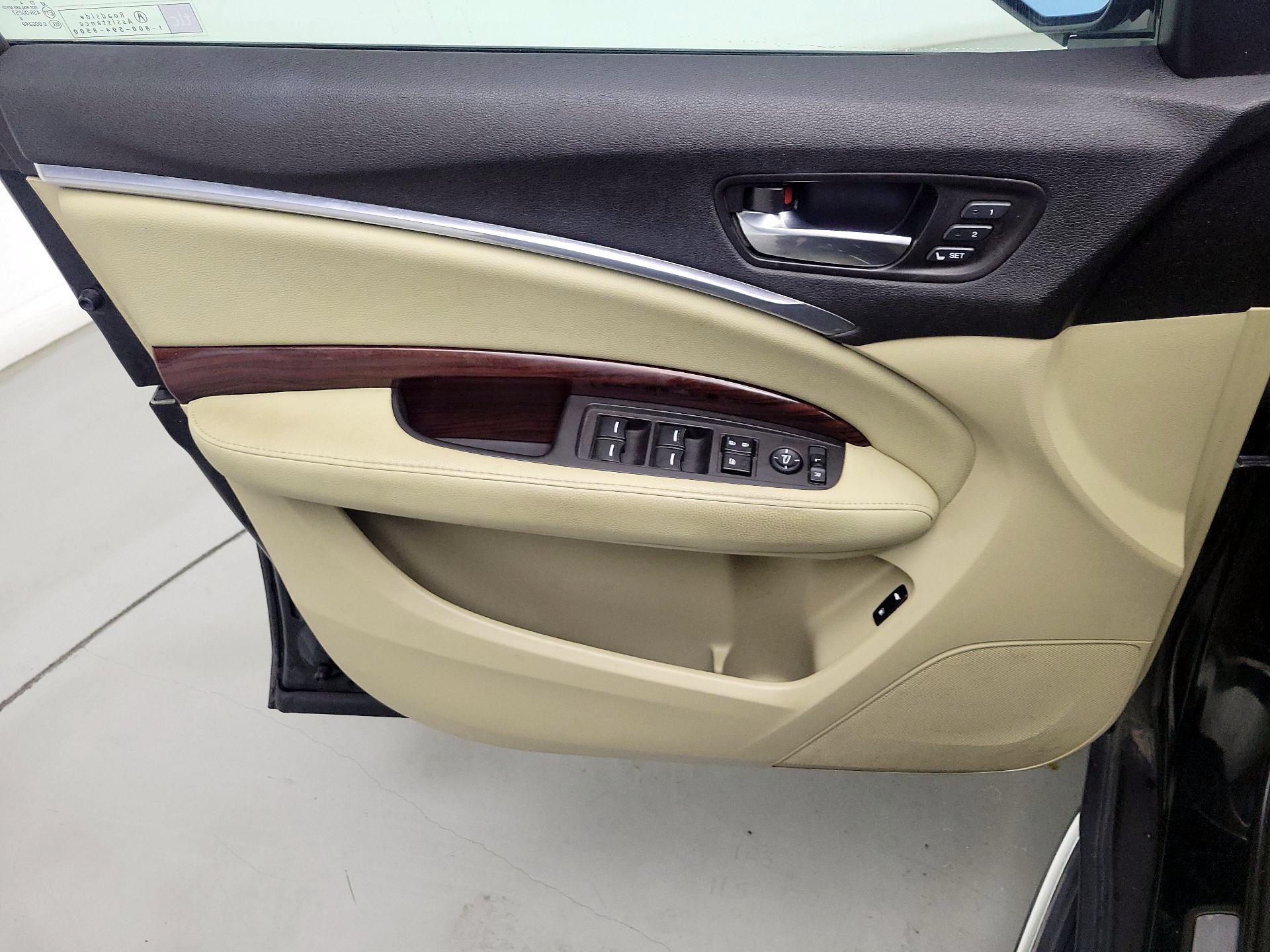 Thumbnail: 2015 Acura MDX - 12