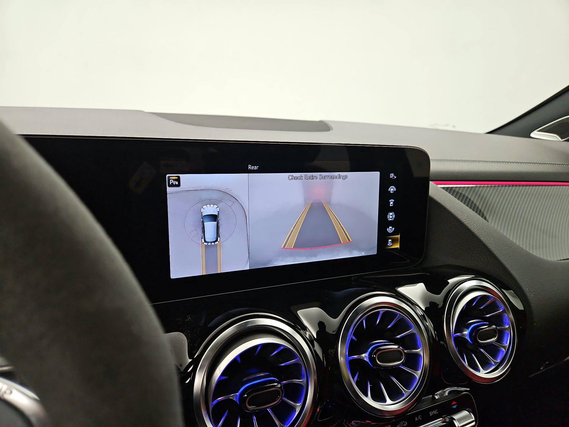 Thumbnail: 2023 Mercedes-Benz GLA - 15