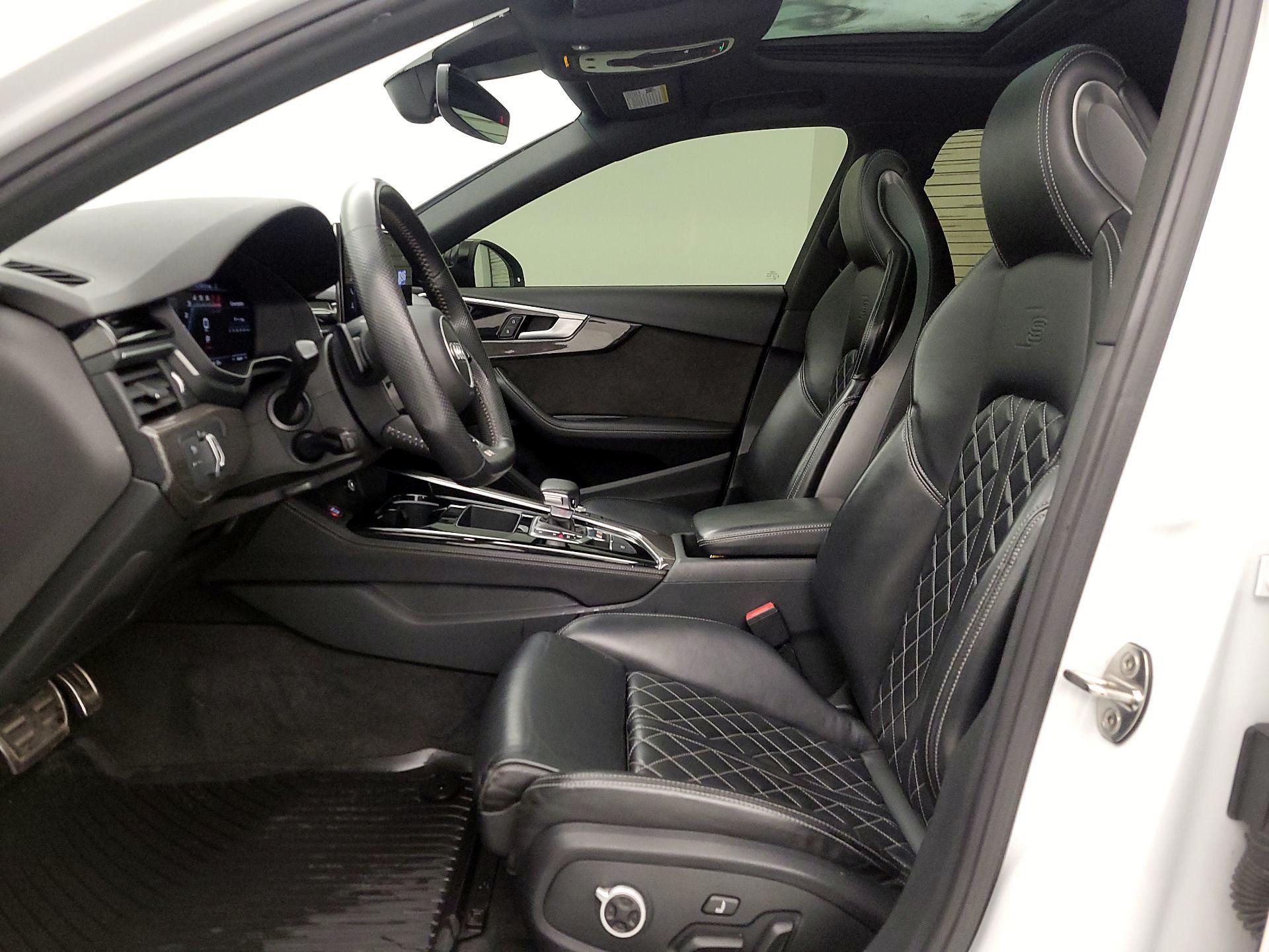 Thumbnail: 2020 Audi S4 - 11