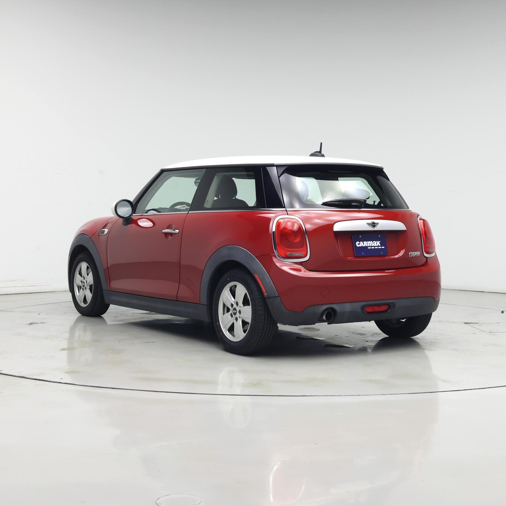Thumbnail: 2015 MINI Cooper Hardtop - 2