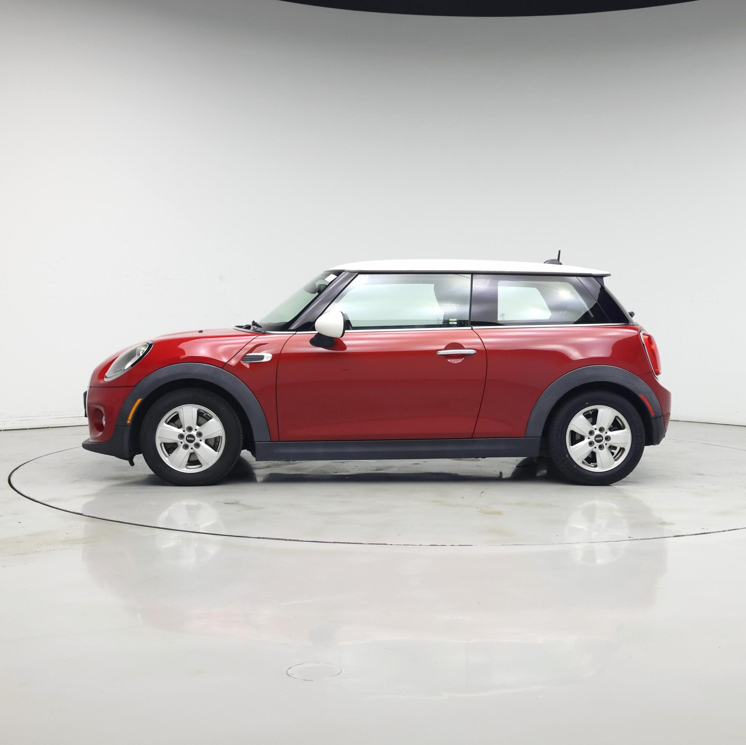 Thumbnail: 2015 MINI Cooper Hardtop - 3