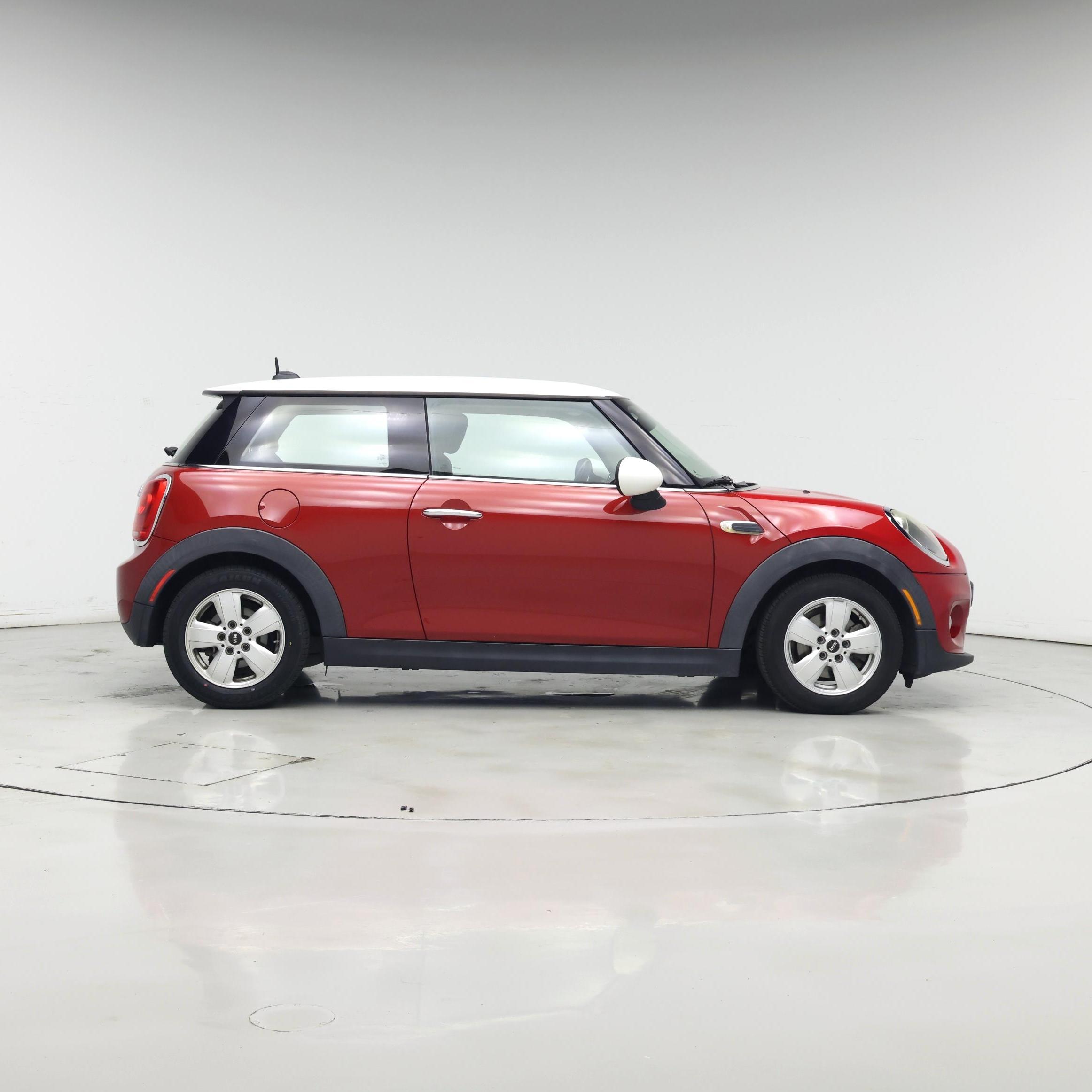 Thumbnail: 2015 MINI Cooper Hardtop - 7