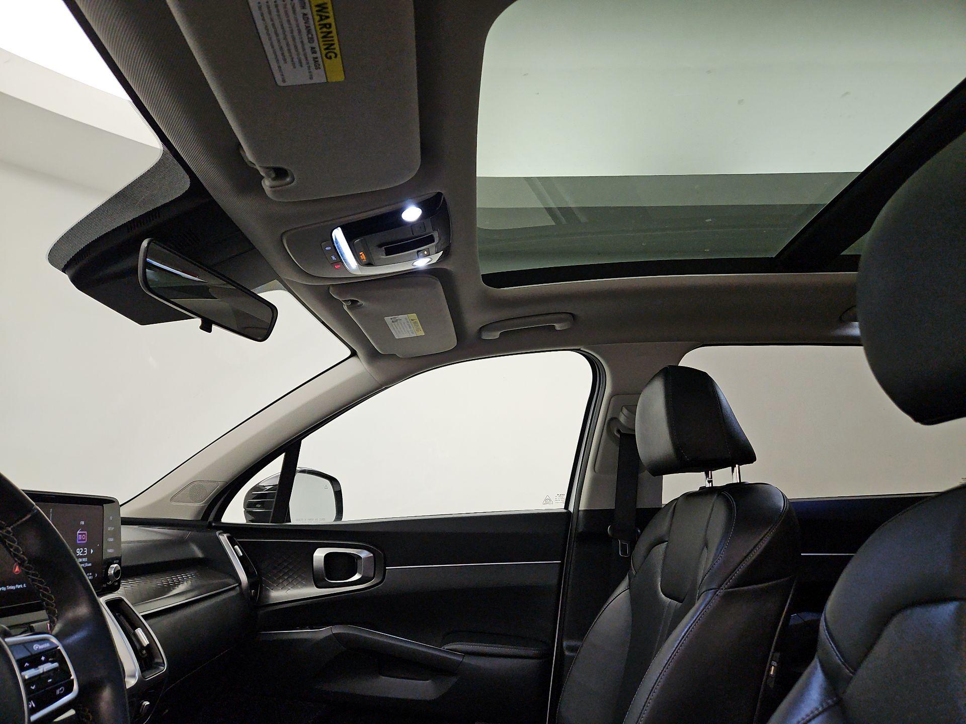 Thumbnail: 2022 Kia Sorento - 20