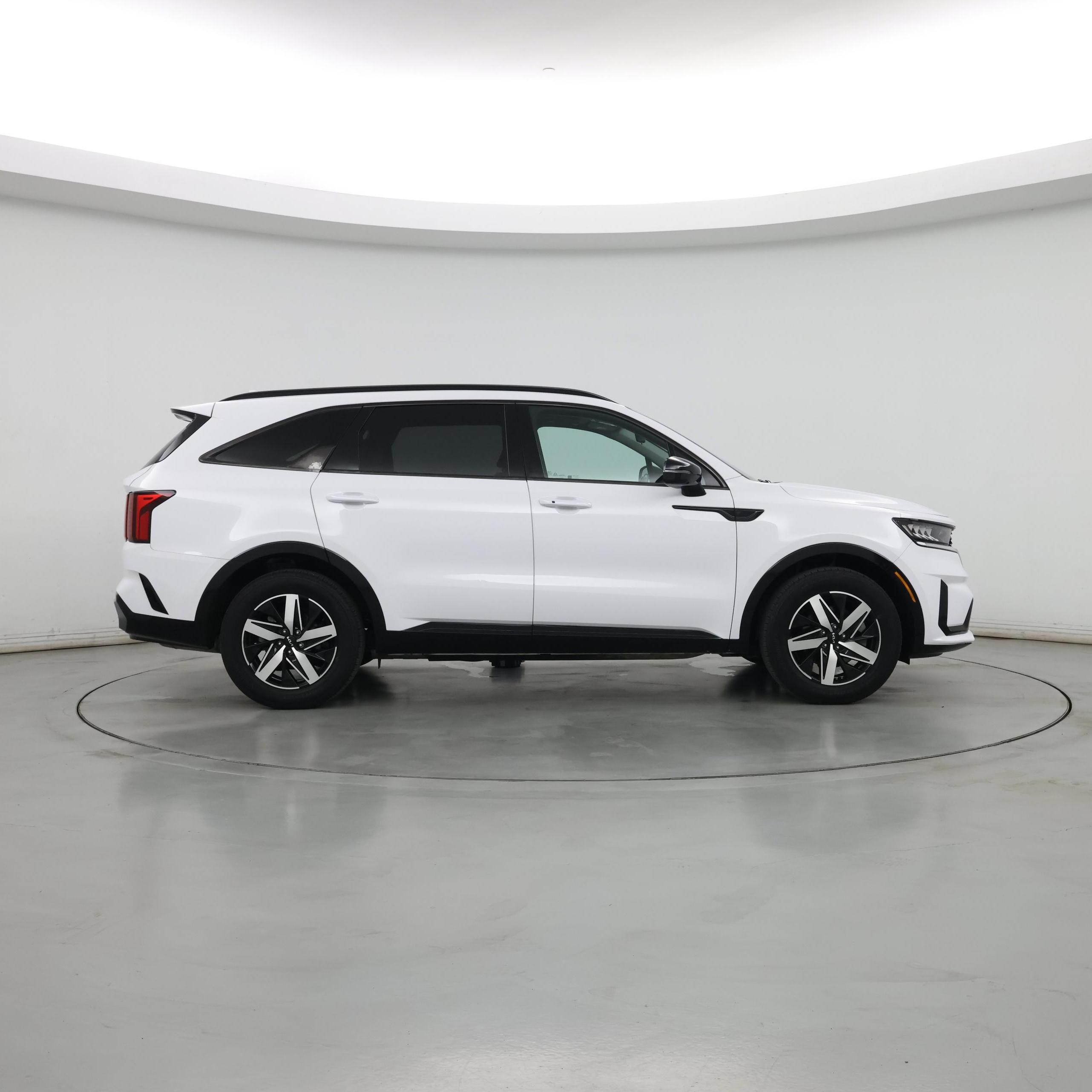 Thumbnail: 2022 Kia Sorento - 7