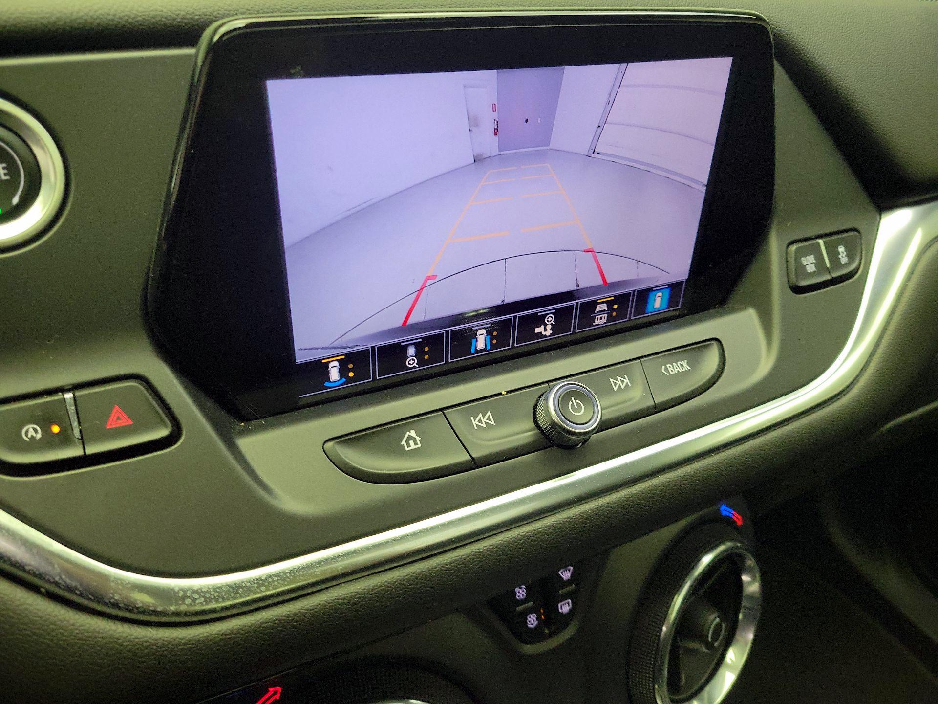 Thumbnail: 2021 Chevrolet Blazer - 14