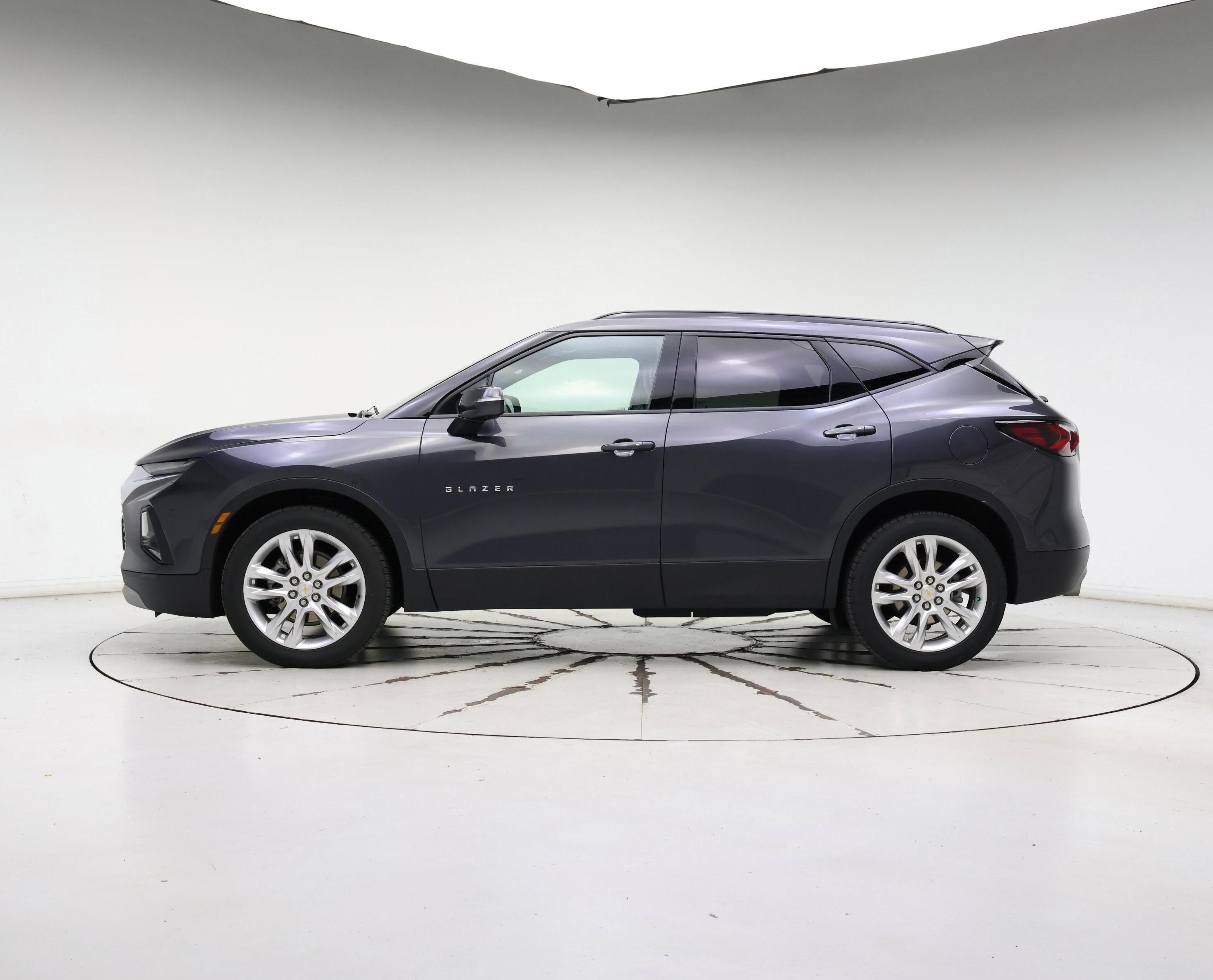 Thumbnail: 2021 Chevrolet Blazer - 3