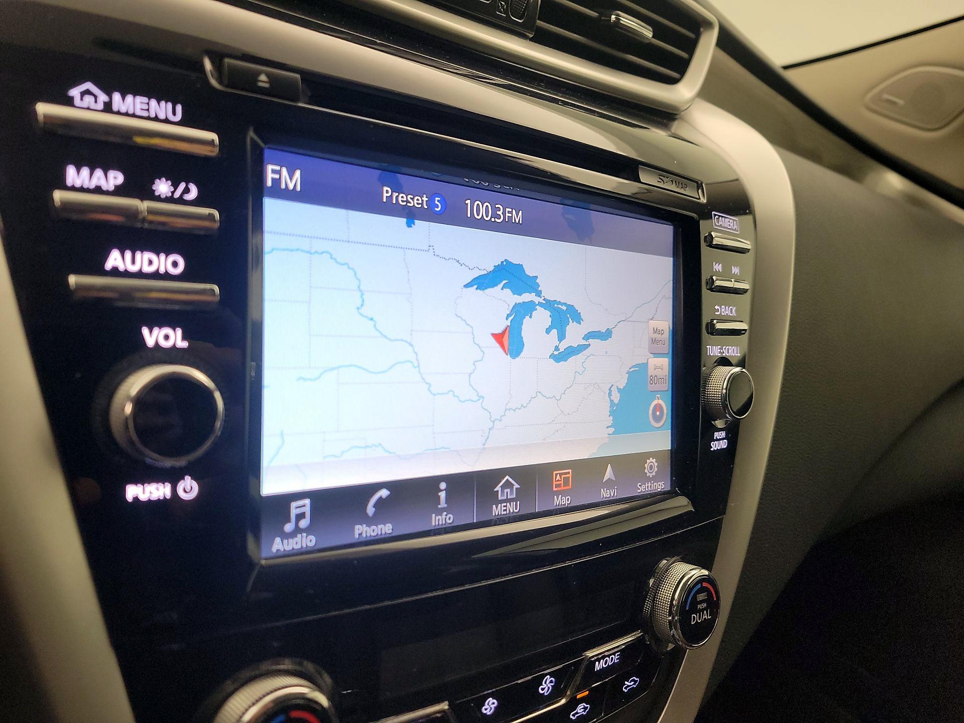 Thumbnail: 2015 Nissan Murano - 14