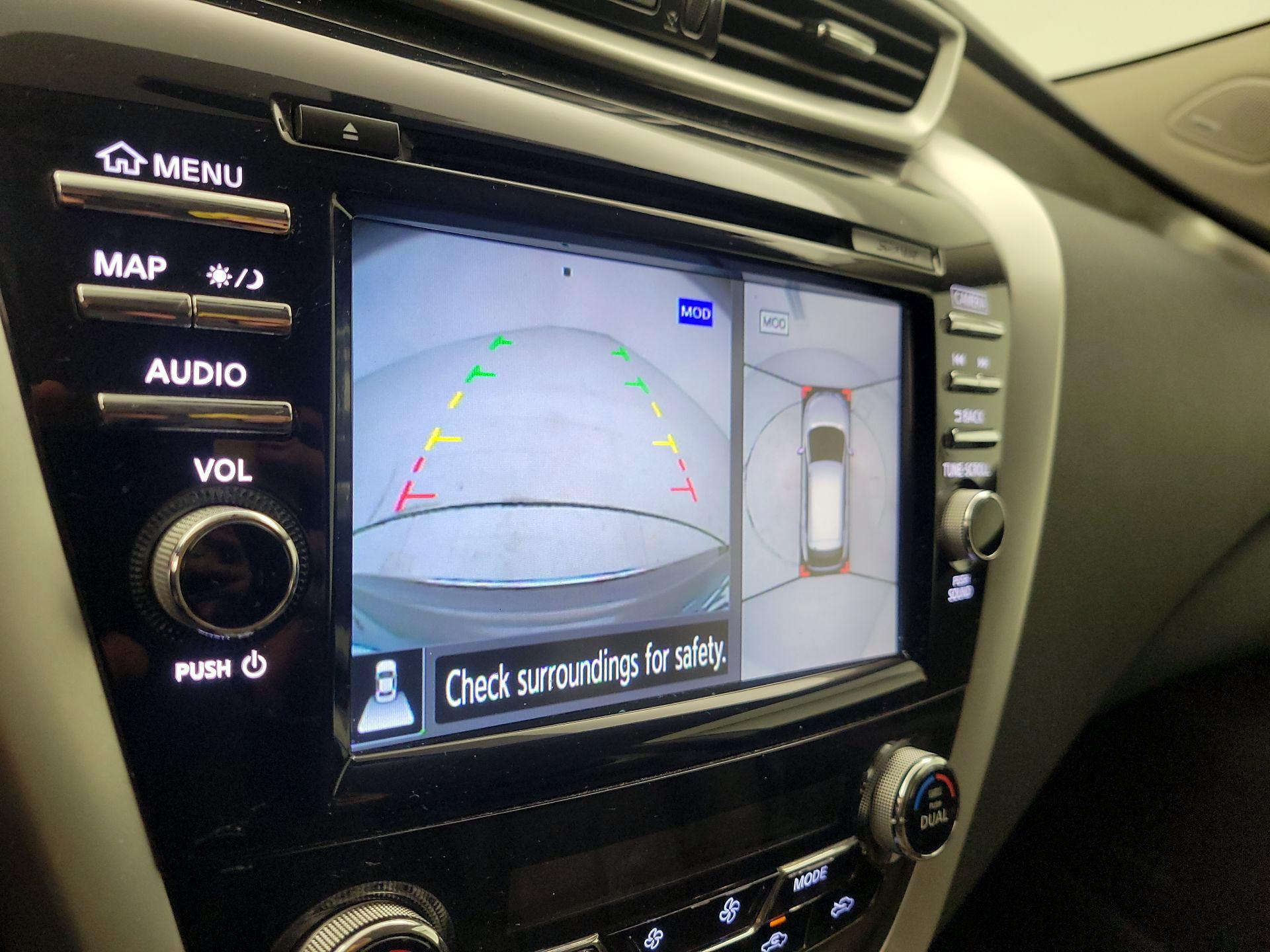 Thumbnail: 2015 Nissan Murano - 15