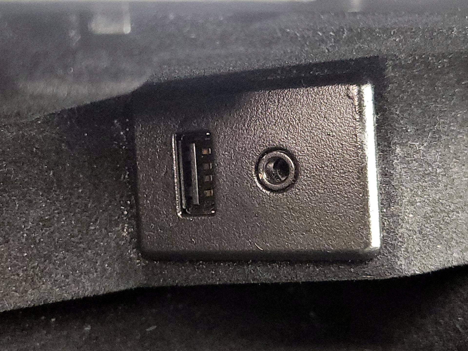 Thumbnail: 2015 Nissan Murano - 19