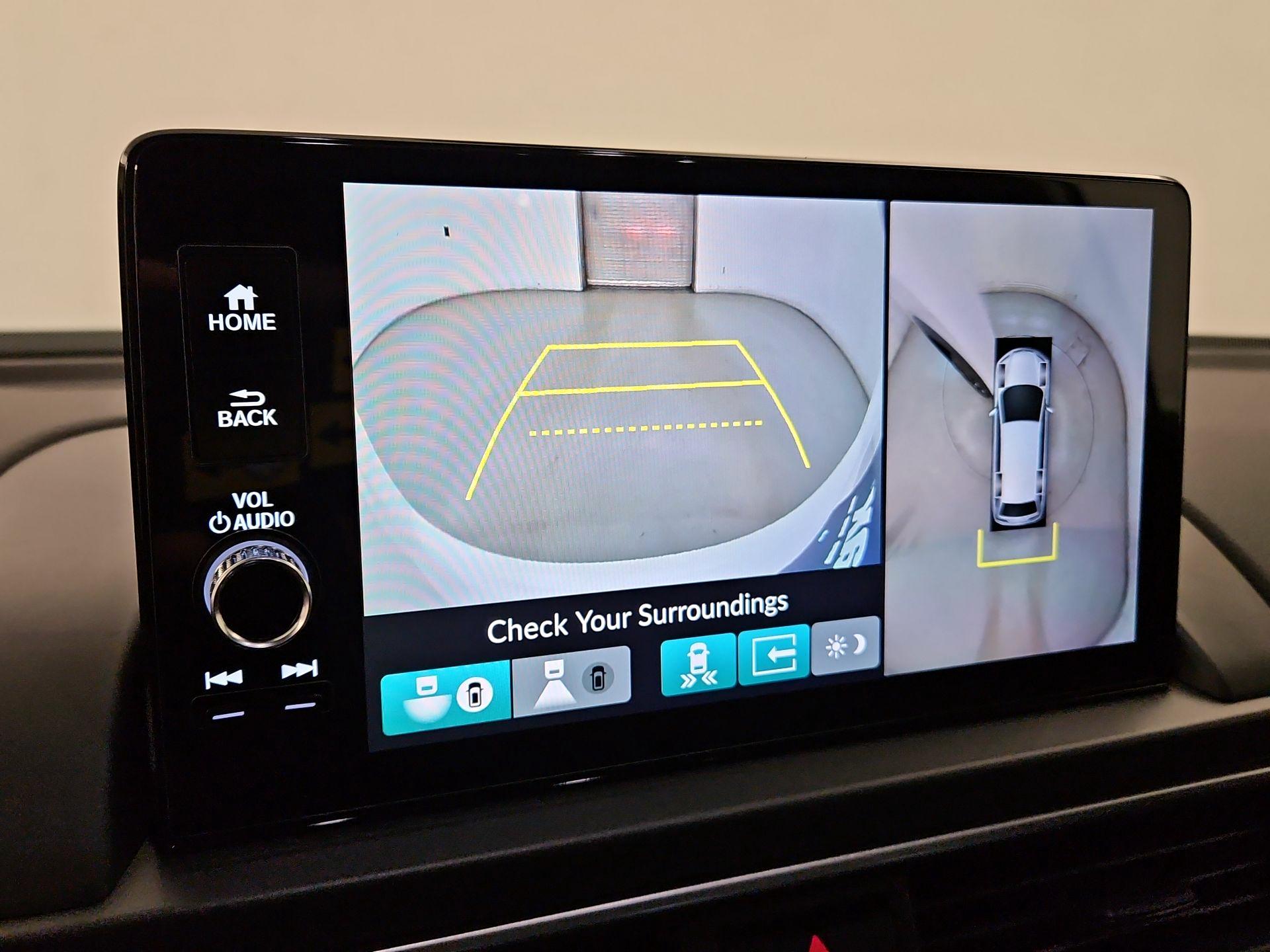 Thumbnail: 2025 Honda Pilot - 14