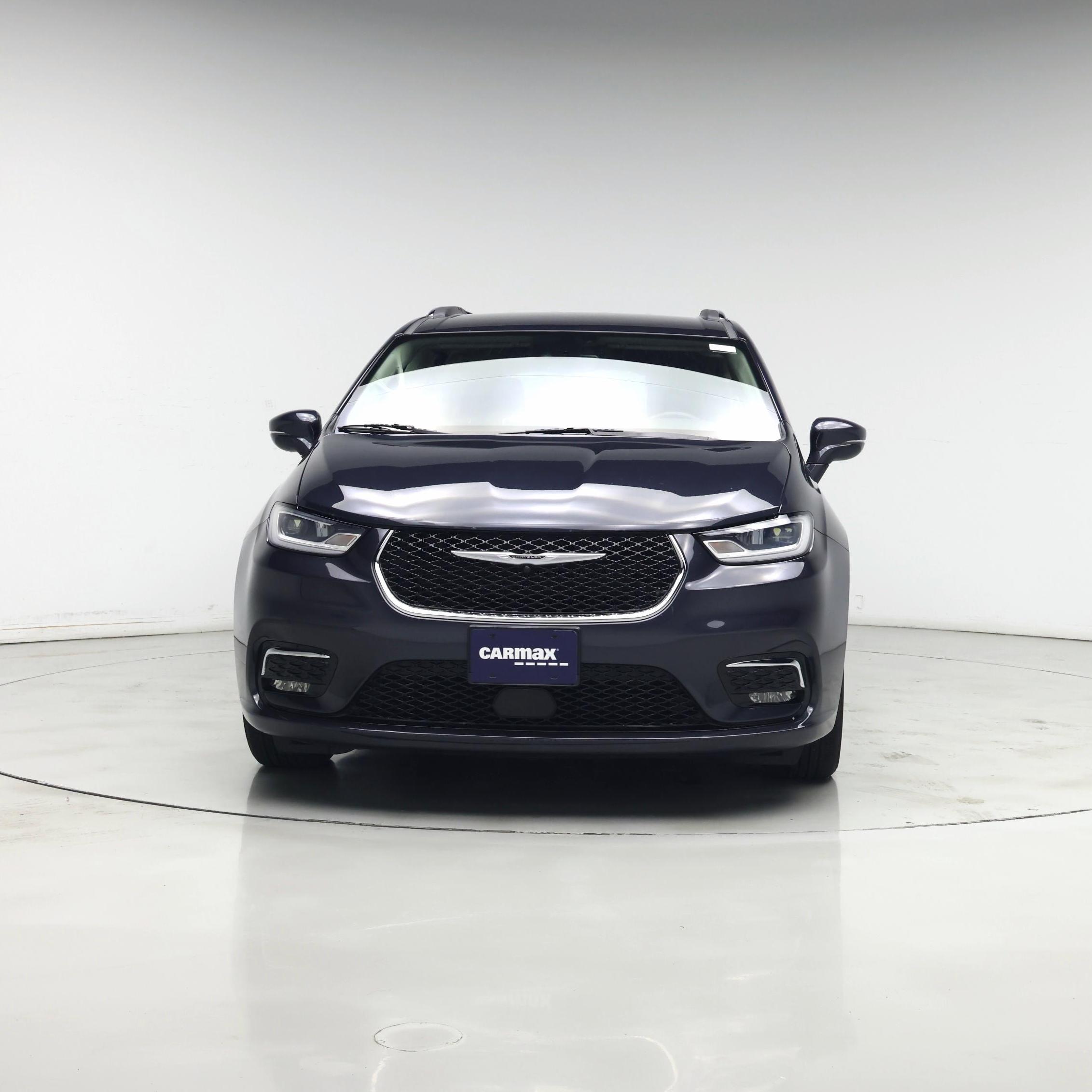 Thumbnail: 2021 Chrysler Pacifica - 5