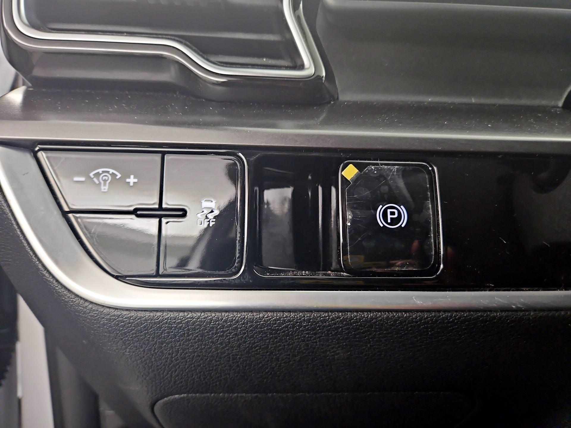 Thumbnail: 2024 Kia Sportage - 13