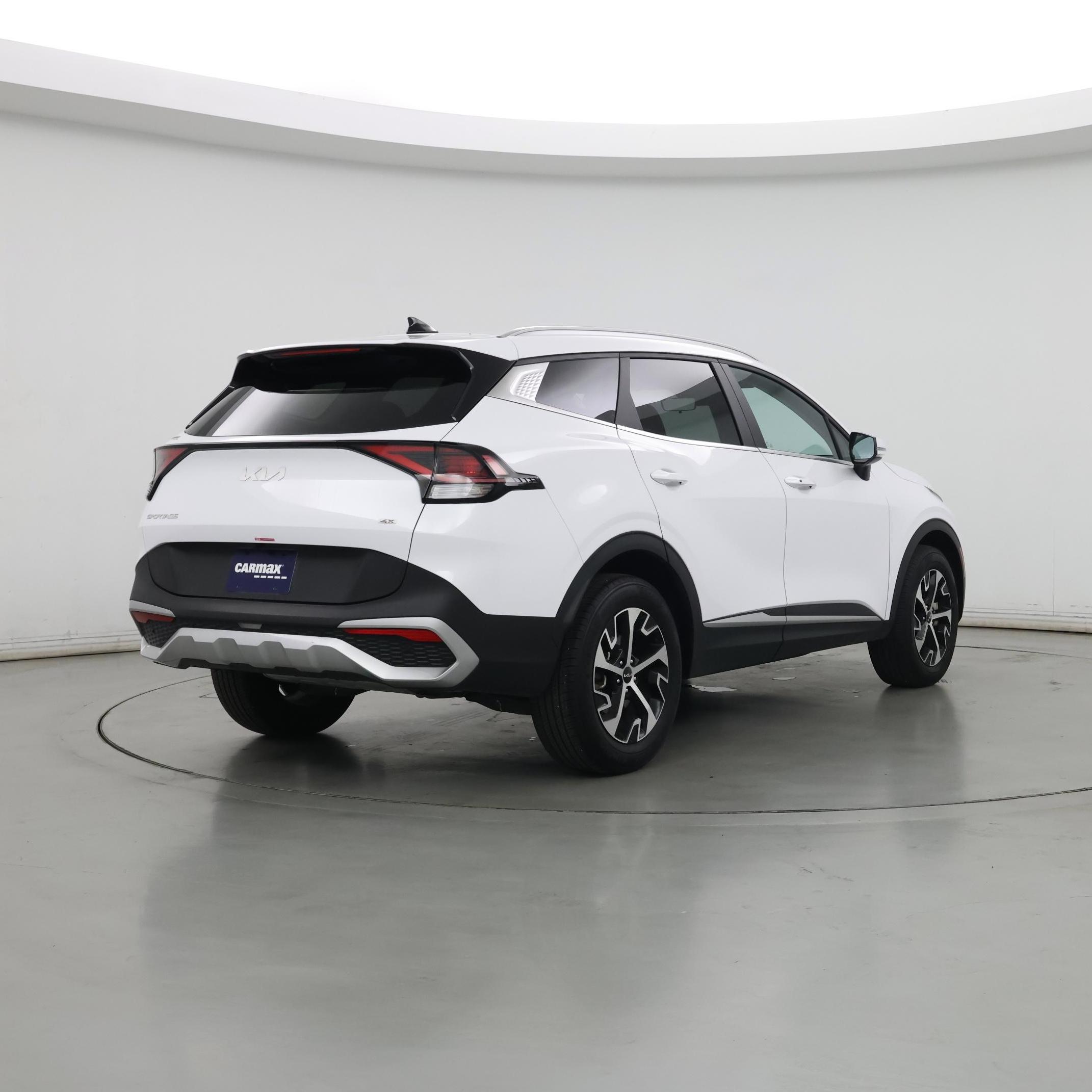 Thumbnail: 2024 Kia Sportage - 8