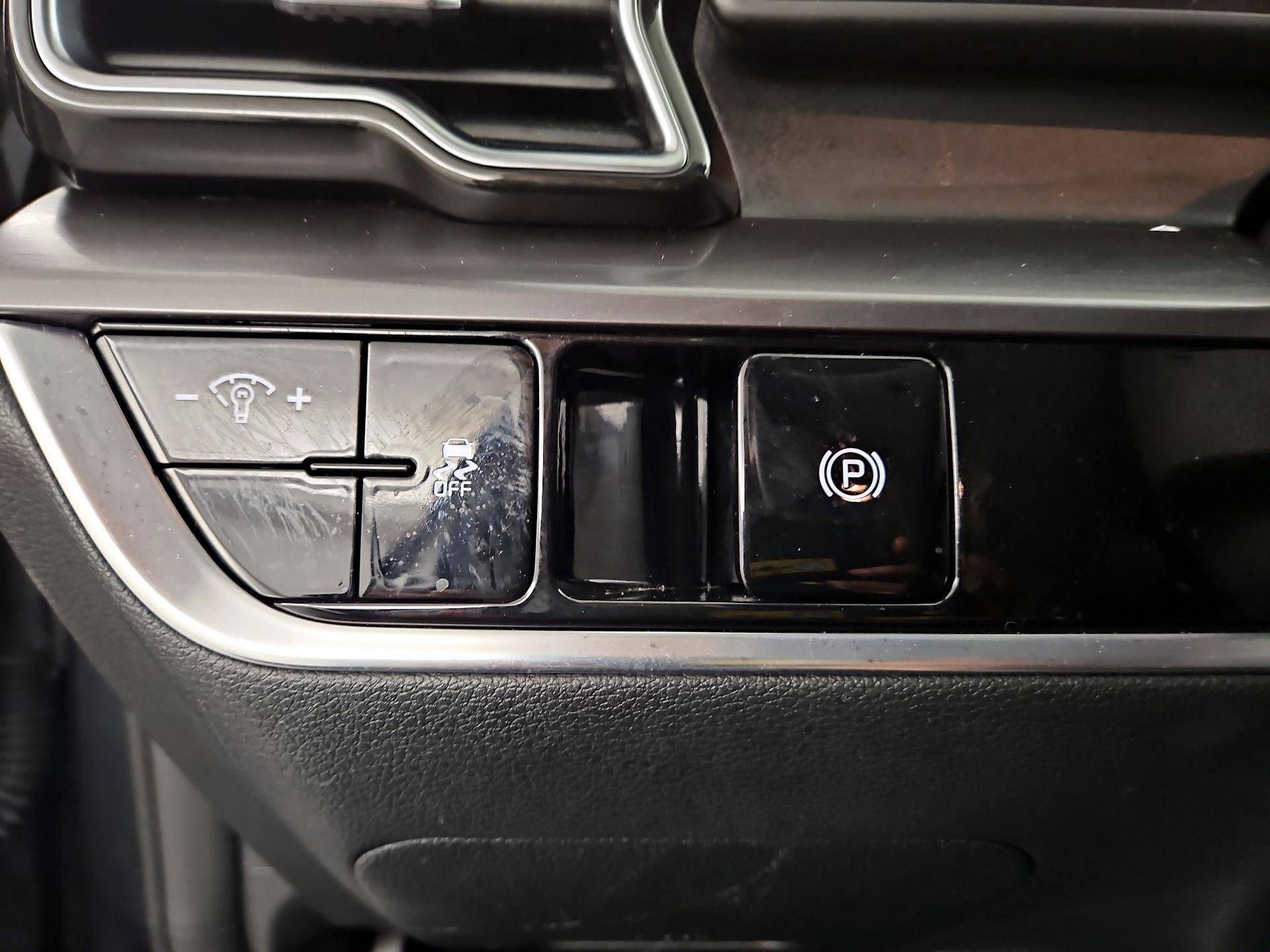 Thumbnail: 2024 Kia Sportage - 13