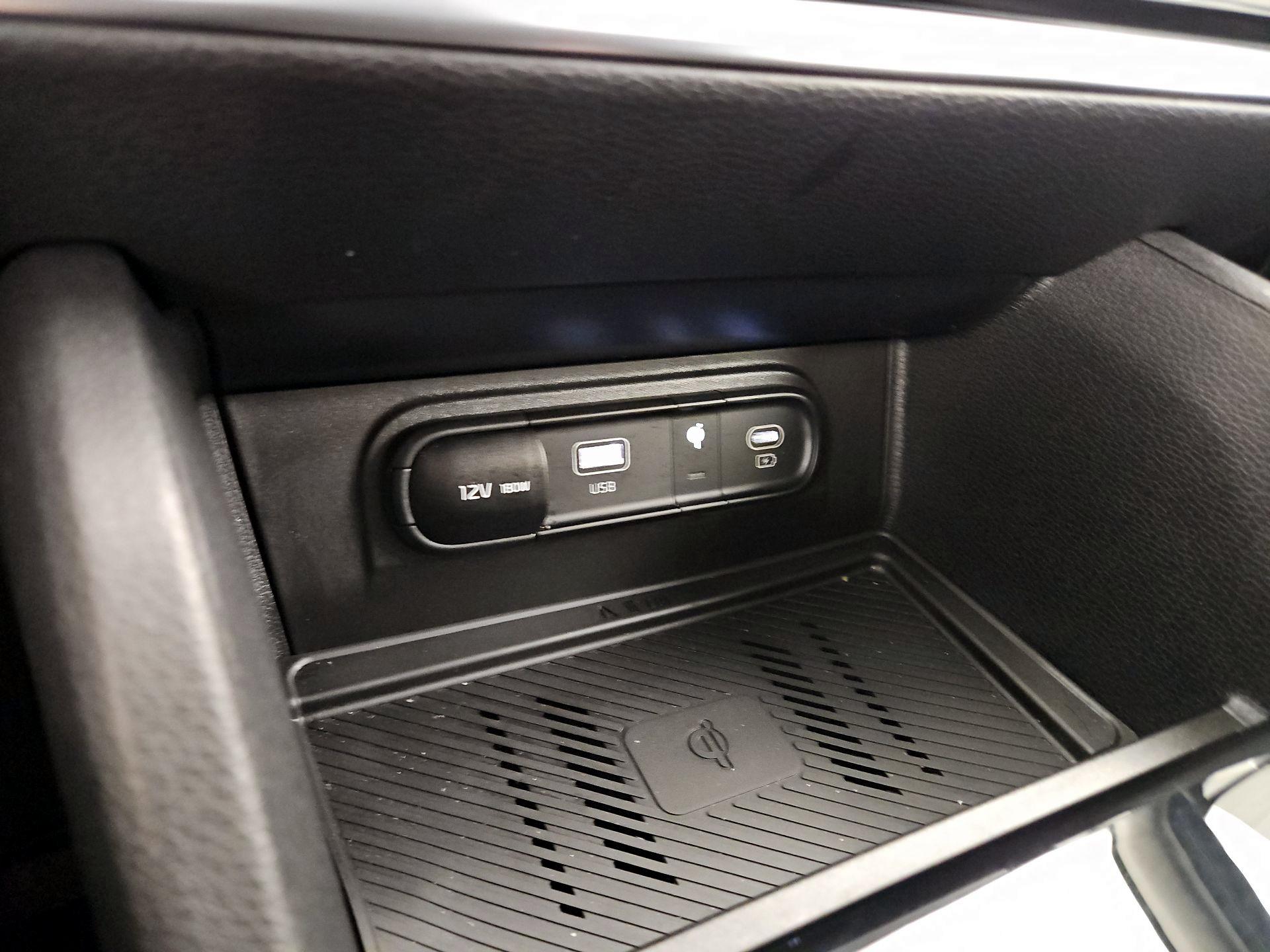 Thumbnail: 2024 Kia Sportage - 19