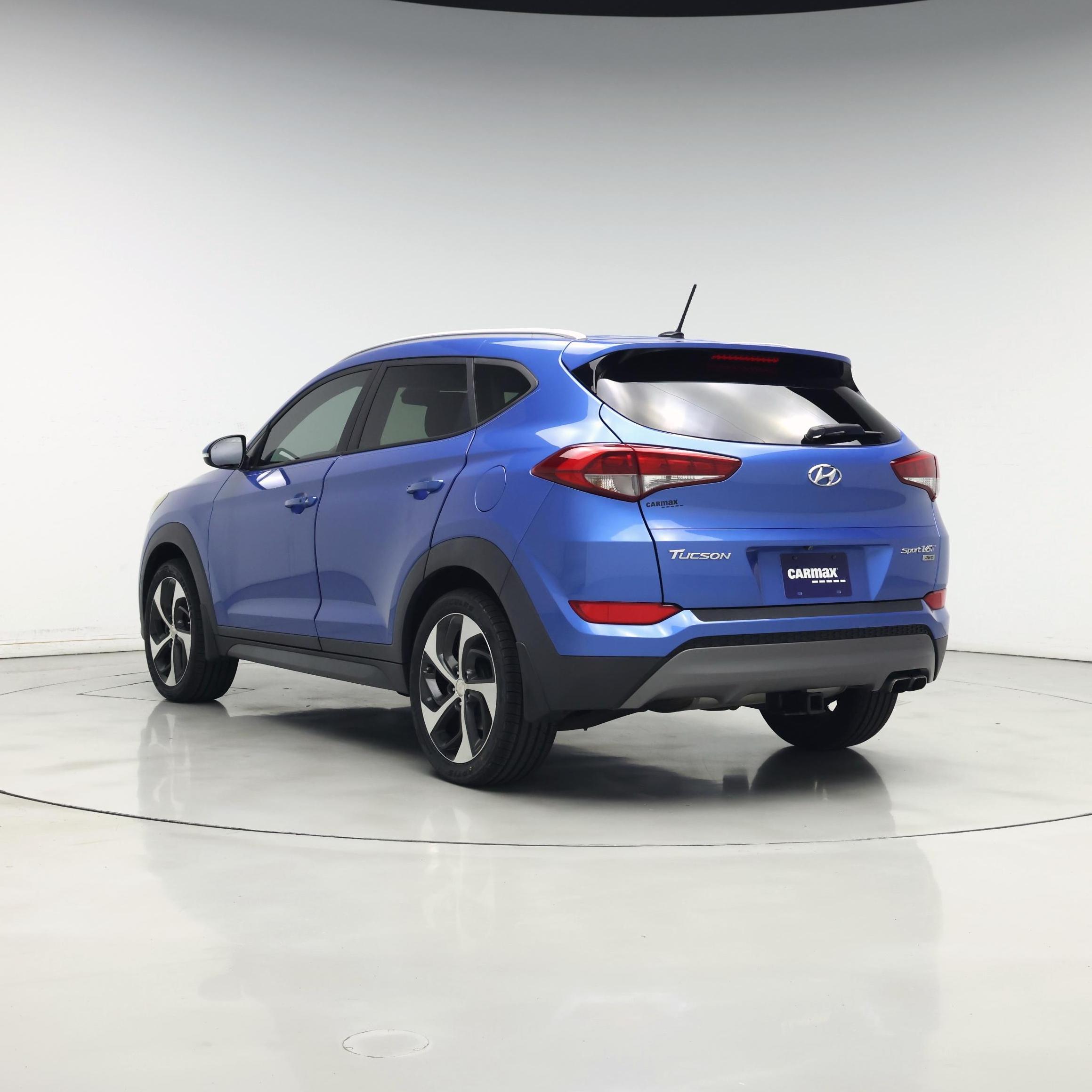 Thumbnail: 2016 Hyundai Tucson - 2