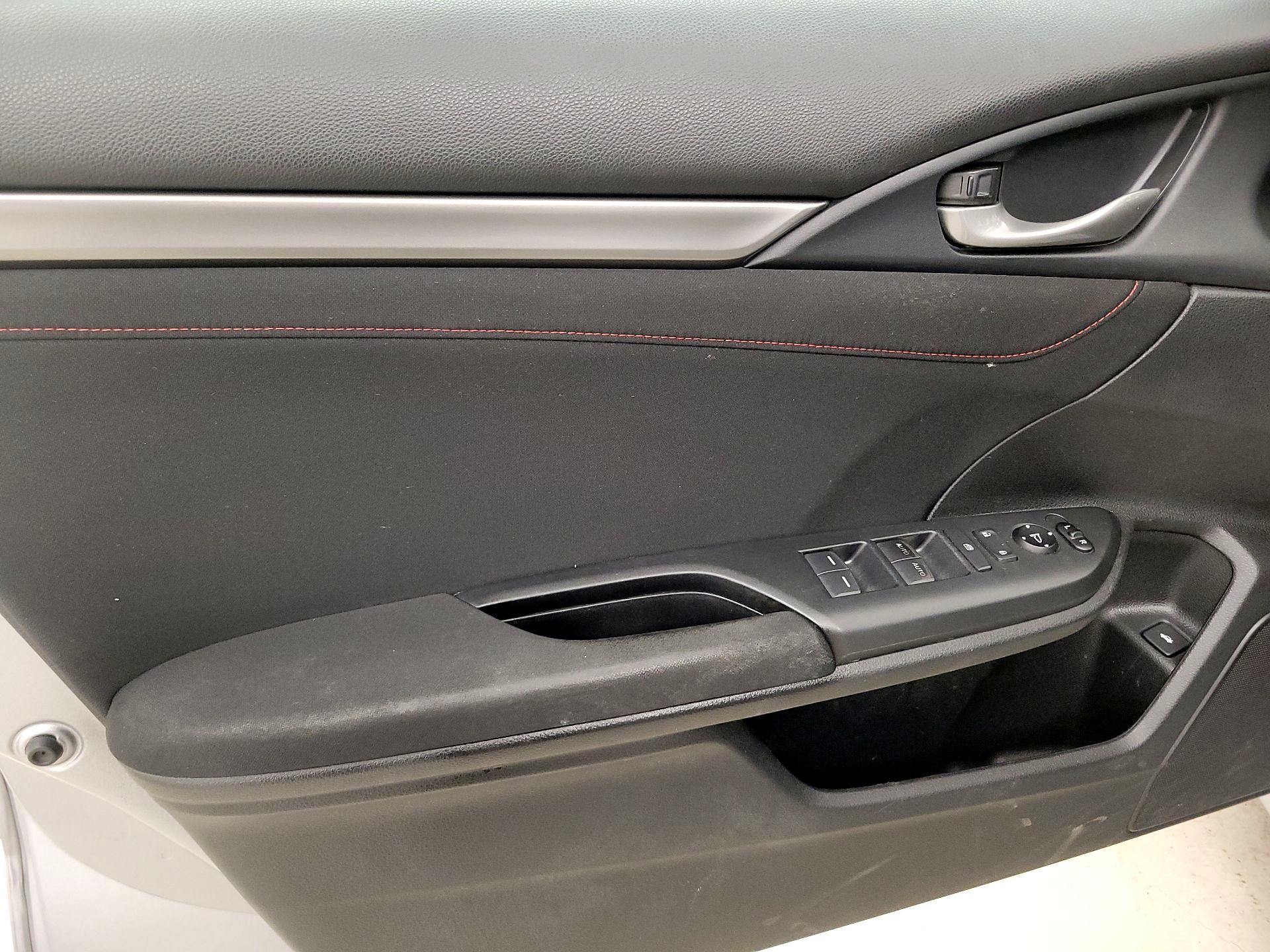 Thumbnail: 2018 Honda Civic - 12