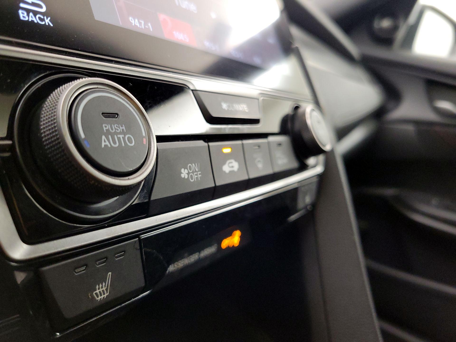 Thumbnail: 2018 Honda Civic - 16