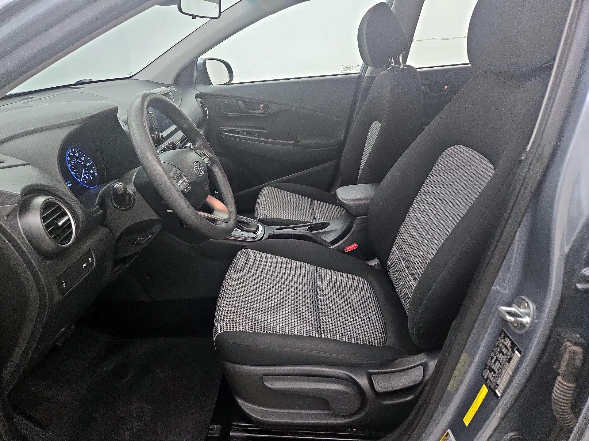 Thumbnail: 2021 Hyundai Kona - 11