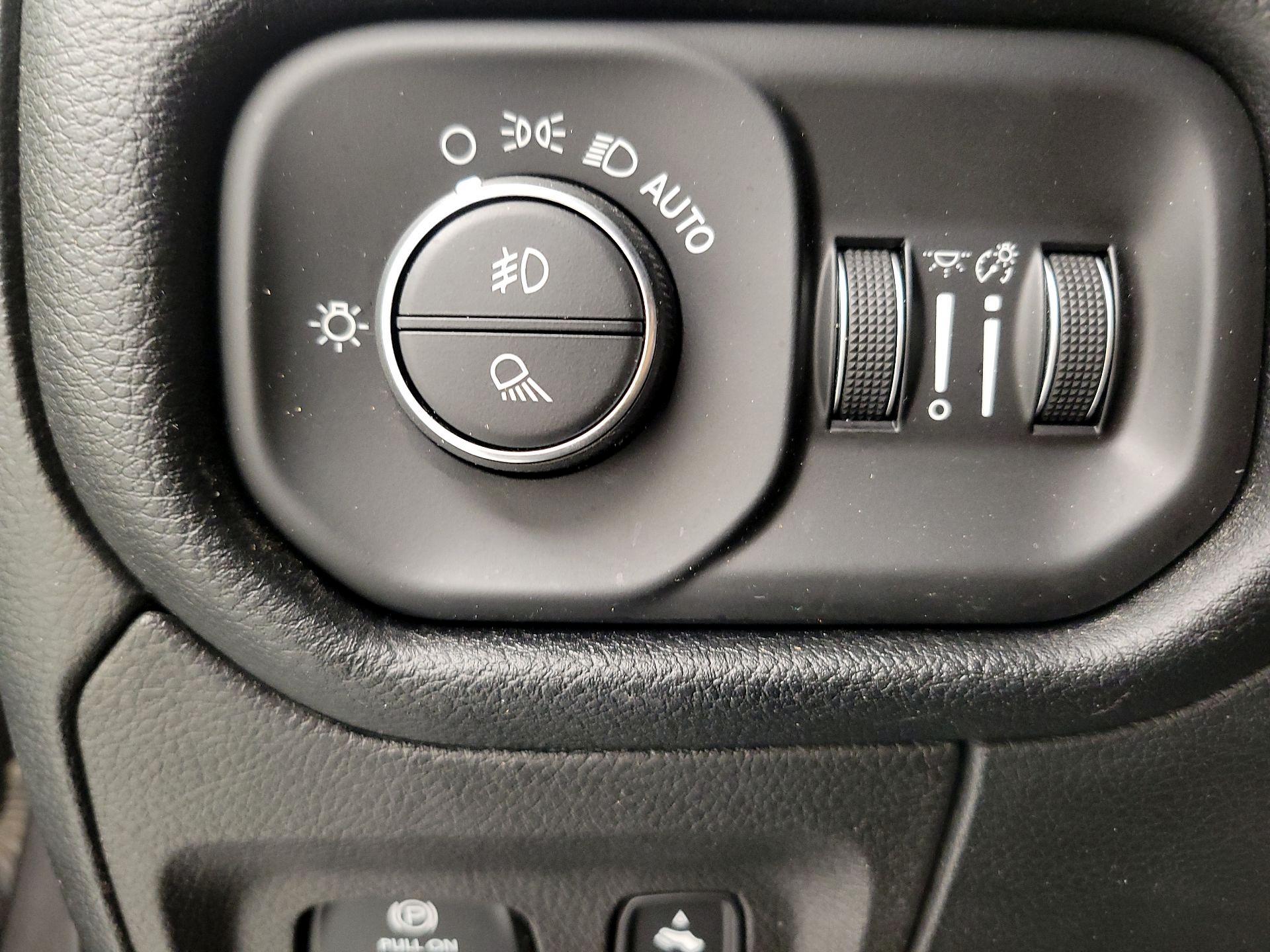 Thumbnail: 2022 RAM 1500 - 13