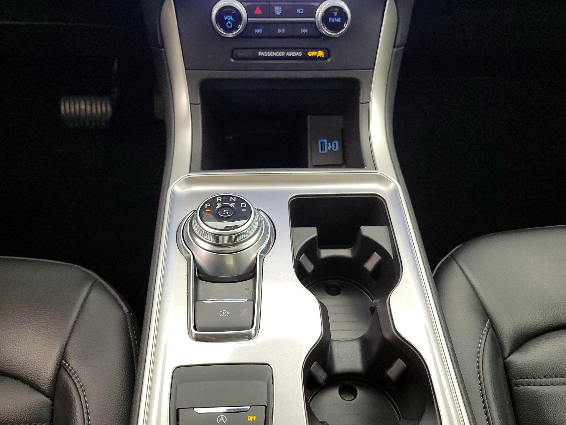 Thumbnail: 2023 Ford Edge - 17