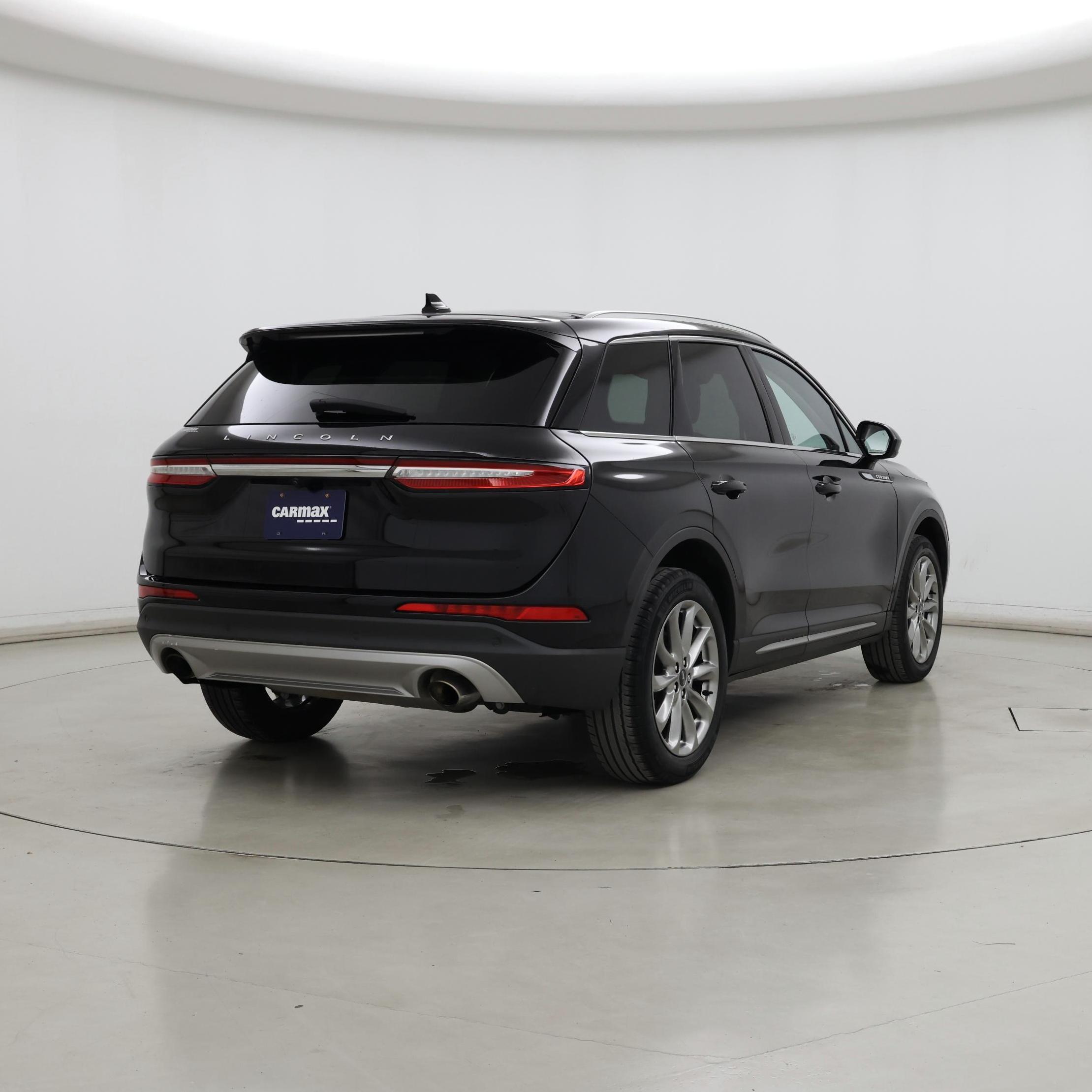 Thumbnail: 2022 Lincoln Corsair - 8