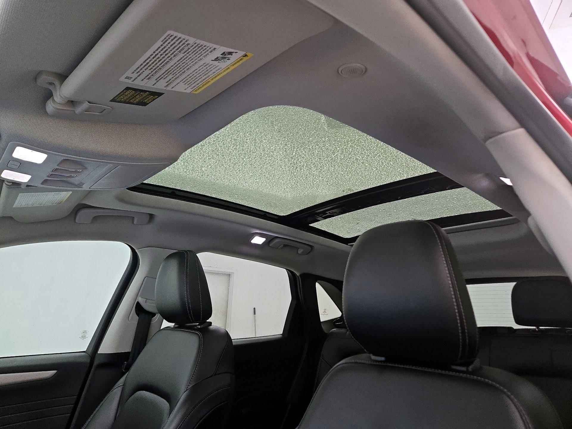 Thumbnail: 2022 Ford Escape - 19